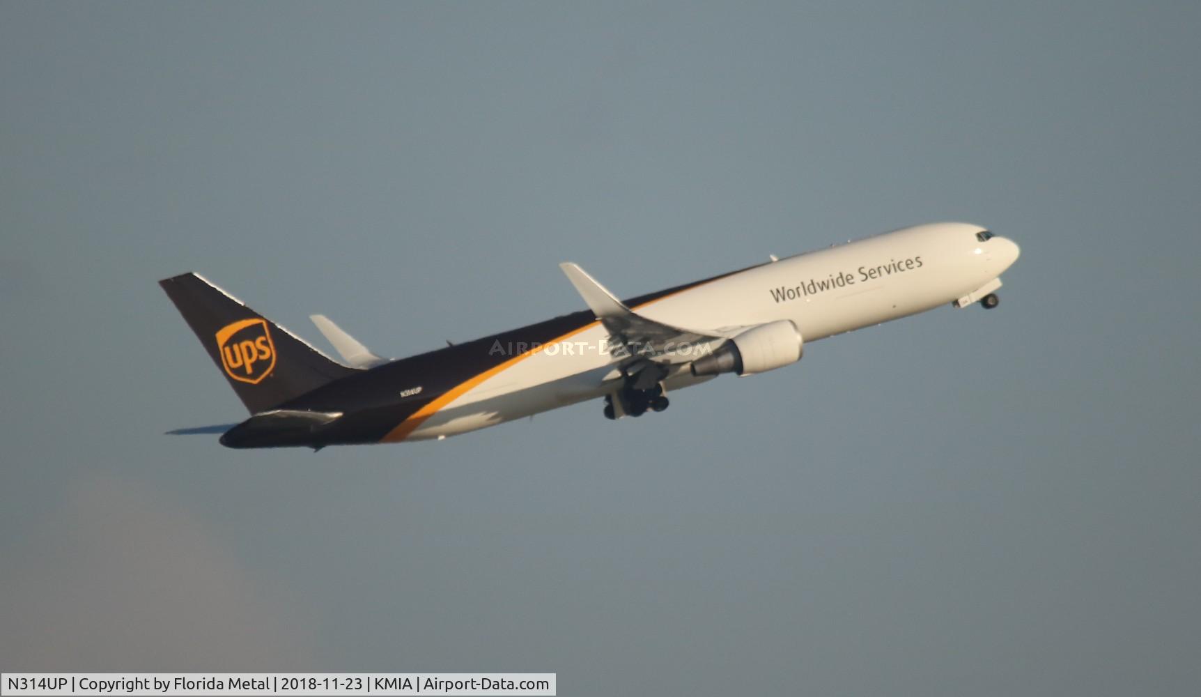 N314UP, 1996 Boeing 767-34AF C/N 27742, UPS 767-300F zx MIA-SDQ