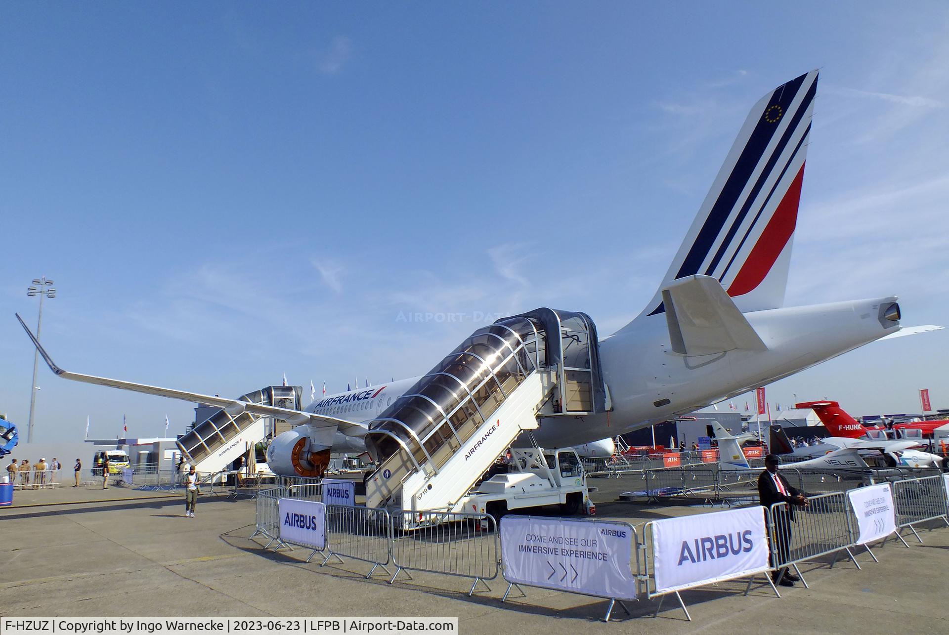 F-HZUZ, 2023 Airbus A220-300 C/N 55223, Airbus A220-300 of Air France at the Aerosalon 2023, Paris