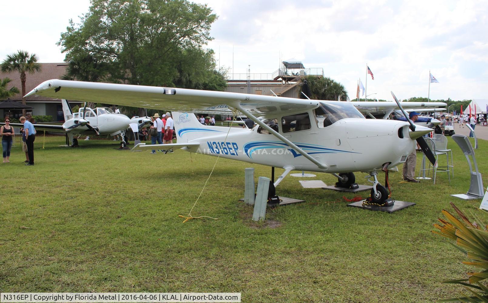N316EP, 2016 Cessna 172S C/N 172S11682, C172S zx