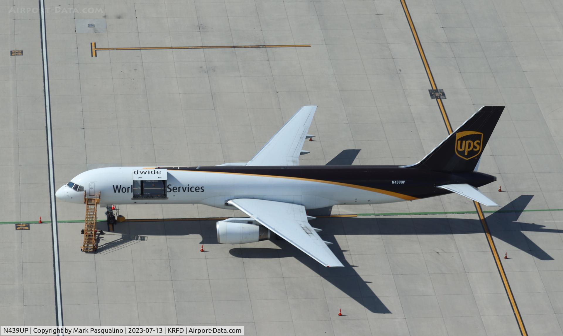 N439UP, 1994 Boeing 757-24APF C/N 25470, Boeing 757-24AF