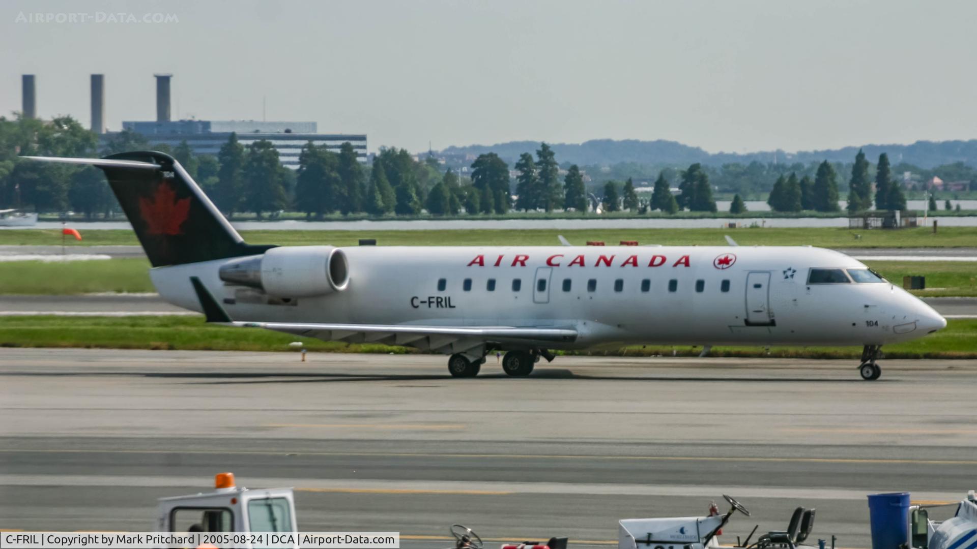 C-FRIL, , Washington Ronald Reagan Airport