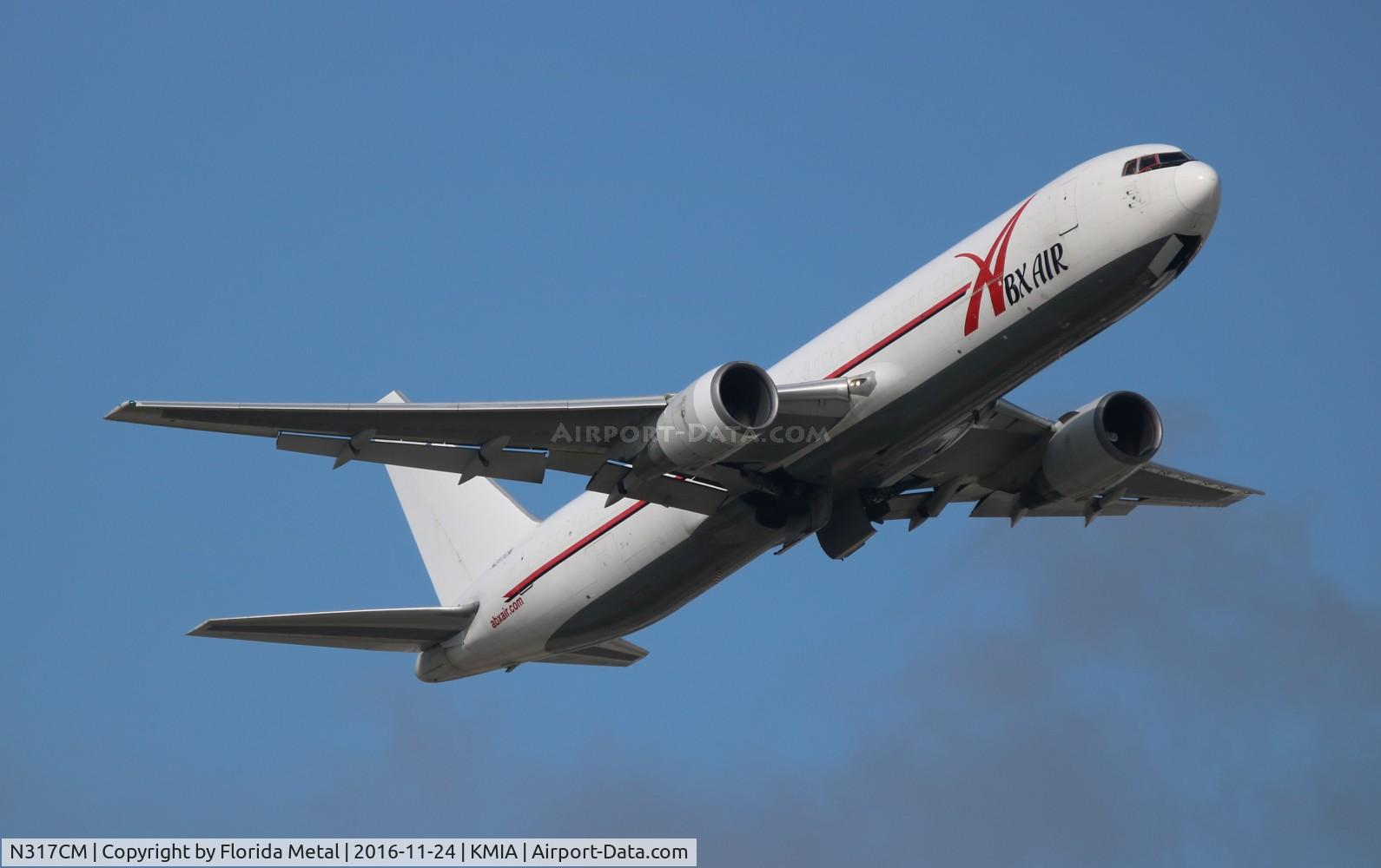 N317CM, 1988 Boeing 767-338 C/N 24317, ABX 767-300F zx MIA-CVG