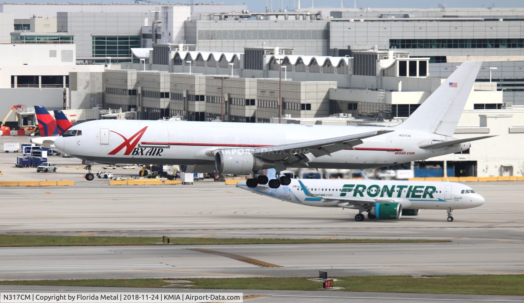 N317CM, 1988 Boeing 767-338 C/N 24317, ABX 767-300F zx SJU-MIA