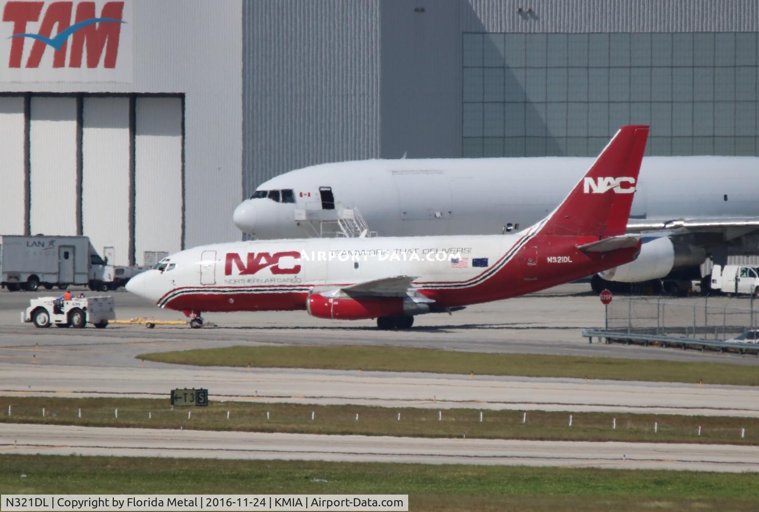 N321DL, 1984 Boeing 737-232 C/N 23093, NAC 732 zx MIA