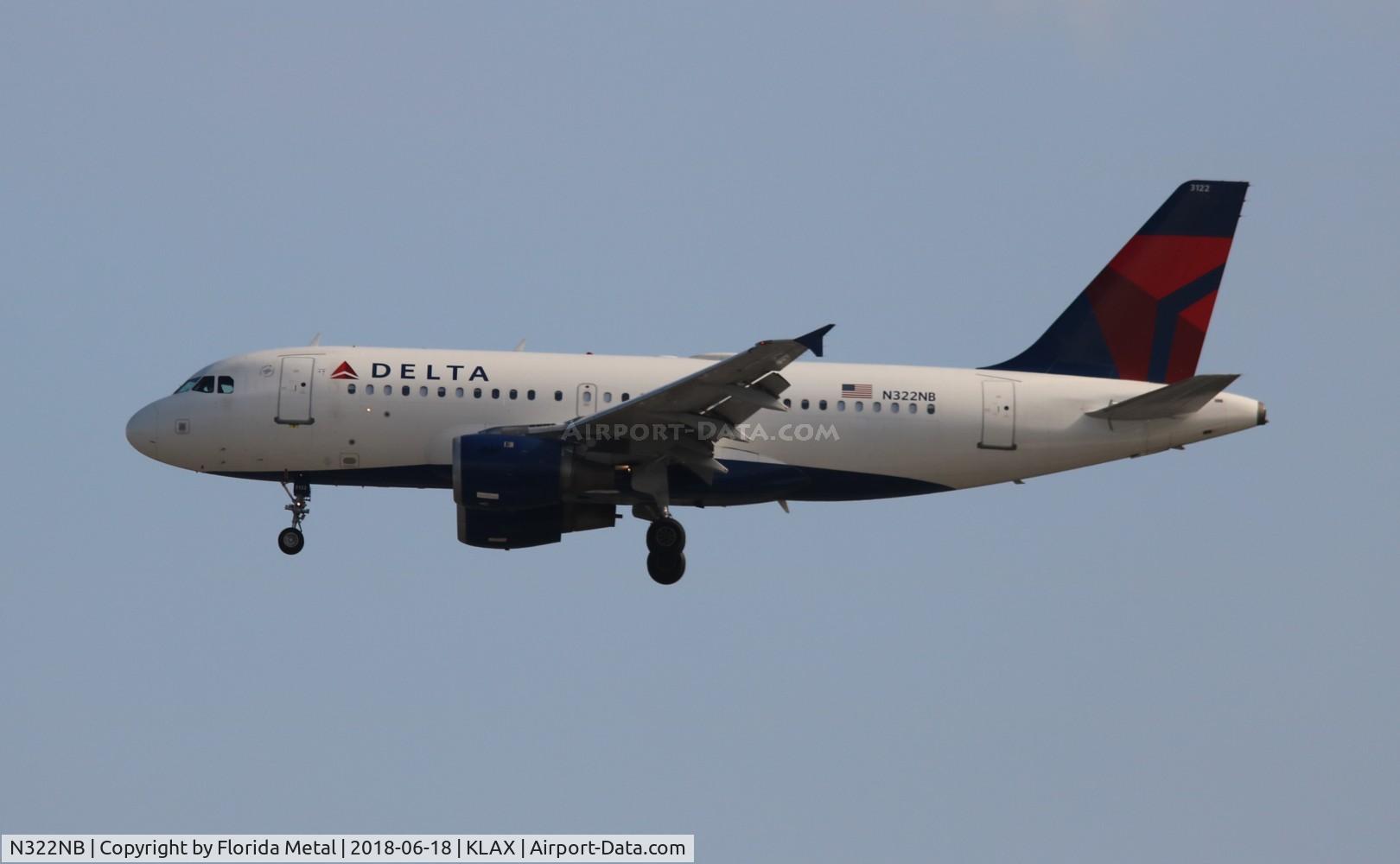 N322NB, 2001 Airbus A319-114 C/N 1434, DAL A319 zx from PDX