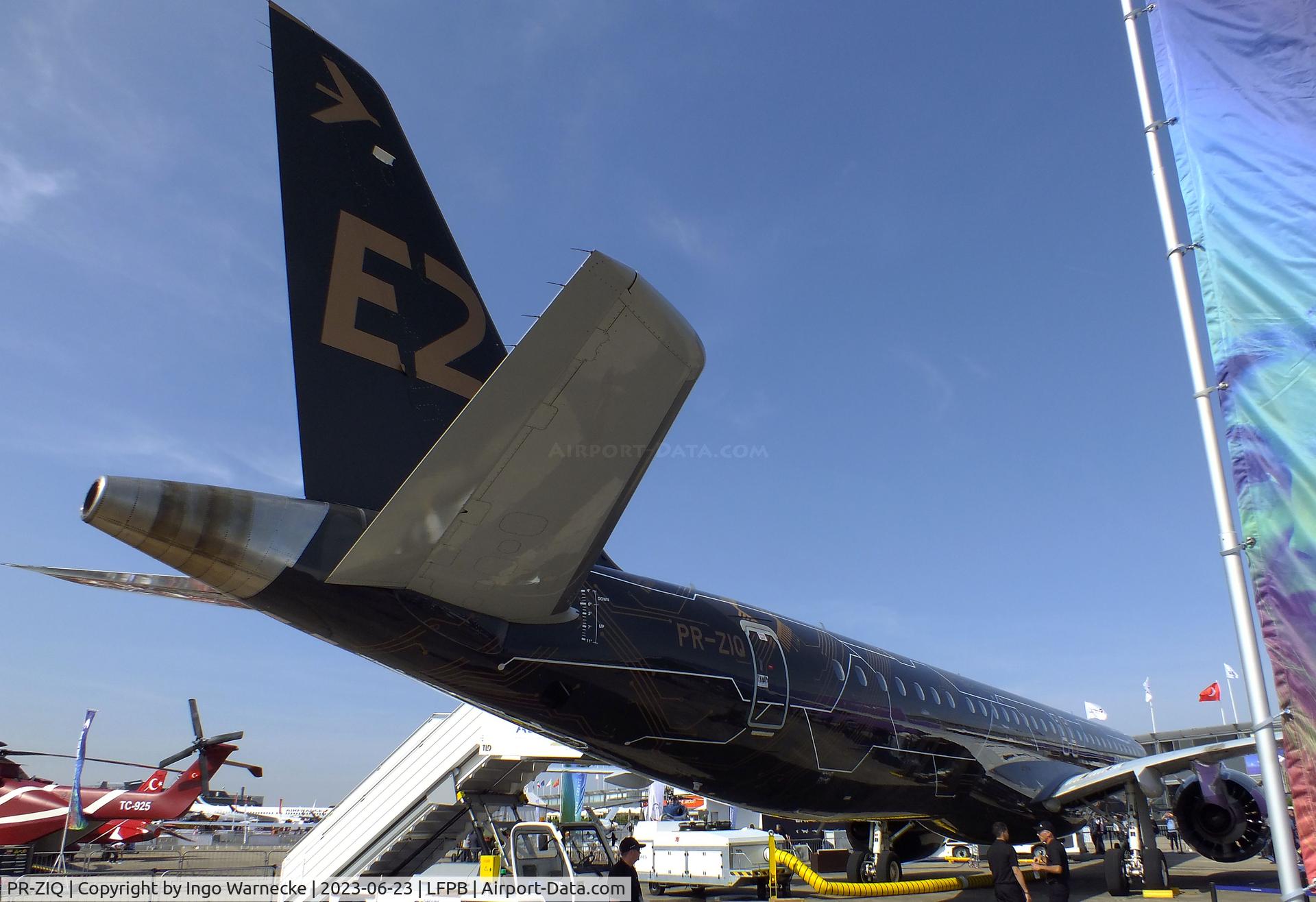 PR-ZIQ, 2017 Embraer ERJ 190-400 STD C/N 19020041, EMBRAER ERJ-195-E2 at the Aerosalon 2023, Paris