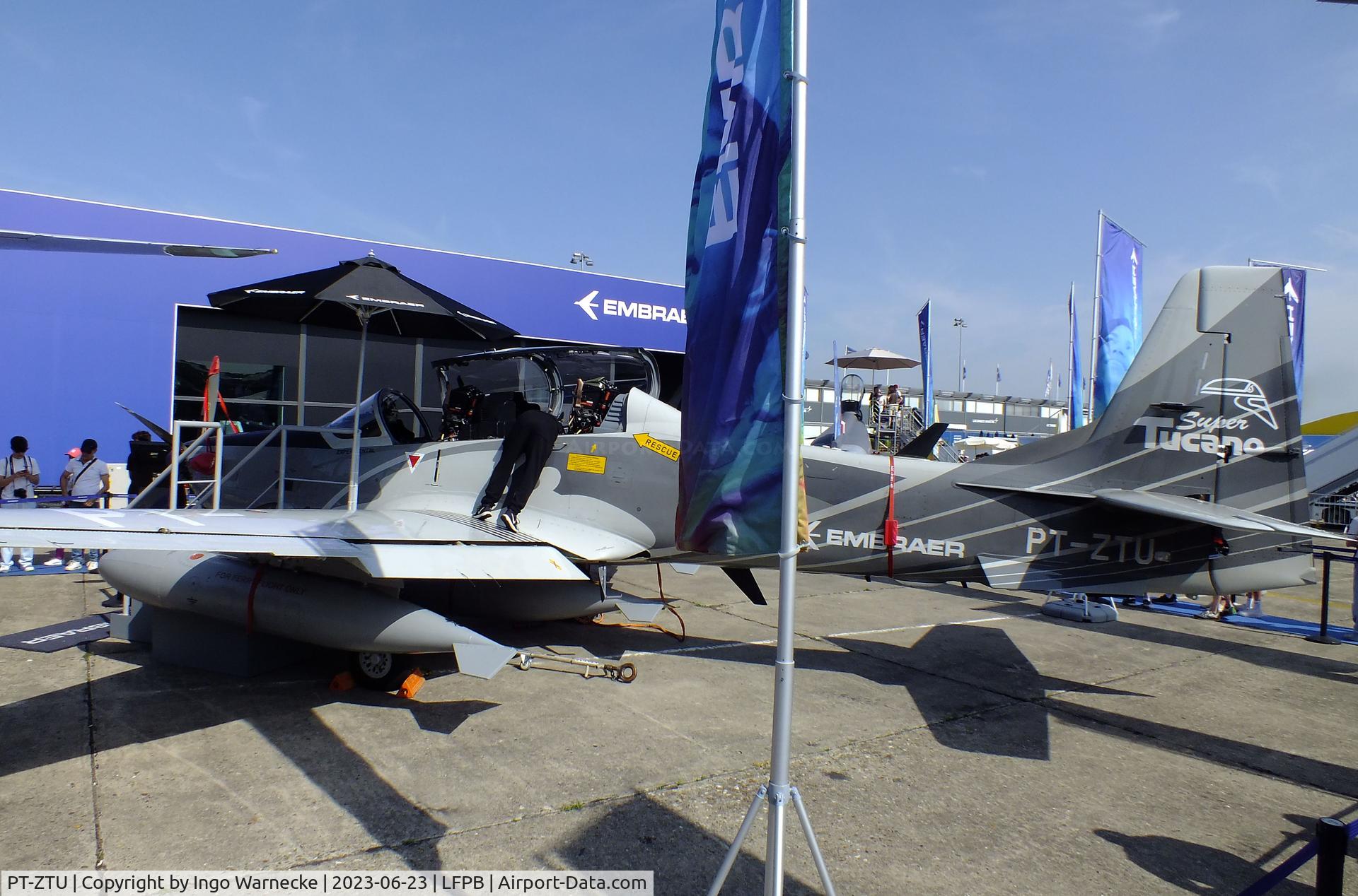 PT-ZTU, Embraer Emb-314 Super Tucano C/N 31400232, EMBRAER A-29B / EMB-314 Super Tucano at the Aerosalon 2023, Paris