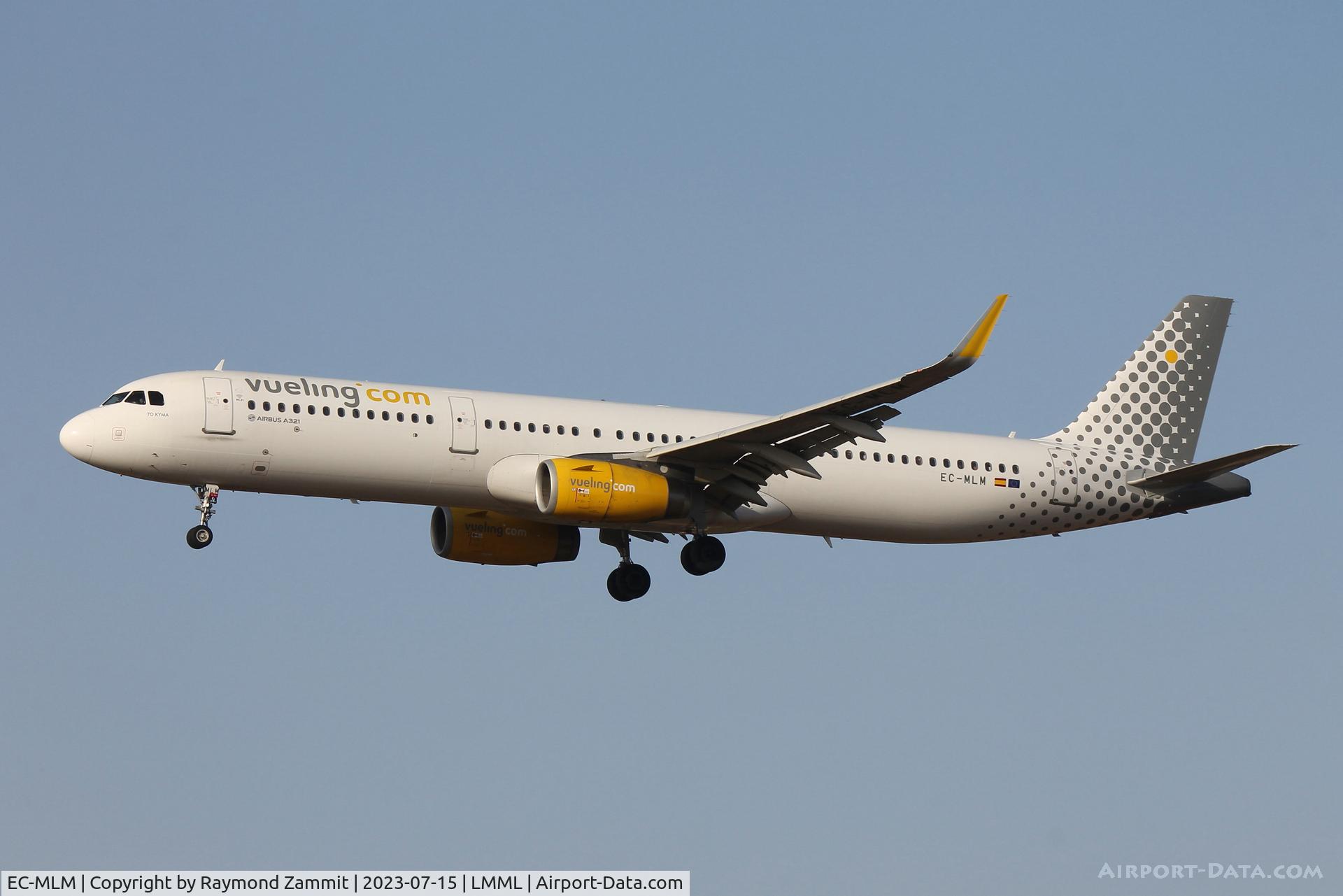 EC-MLM, 2016 Airbus A321-231 C/N 7108, A321 EC-MLM Vueling