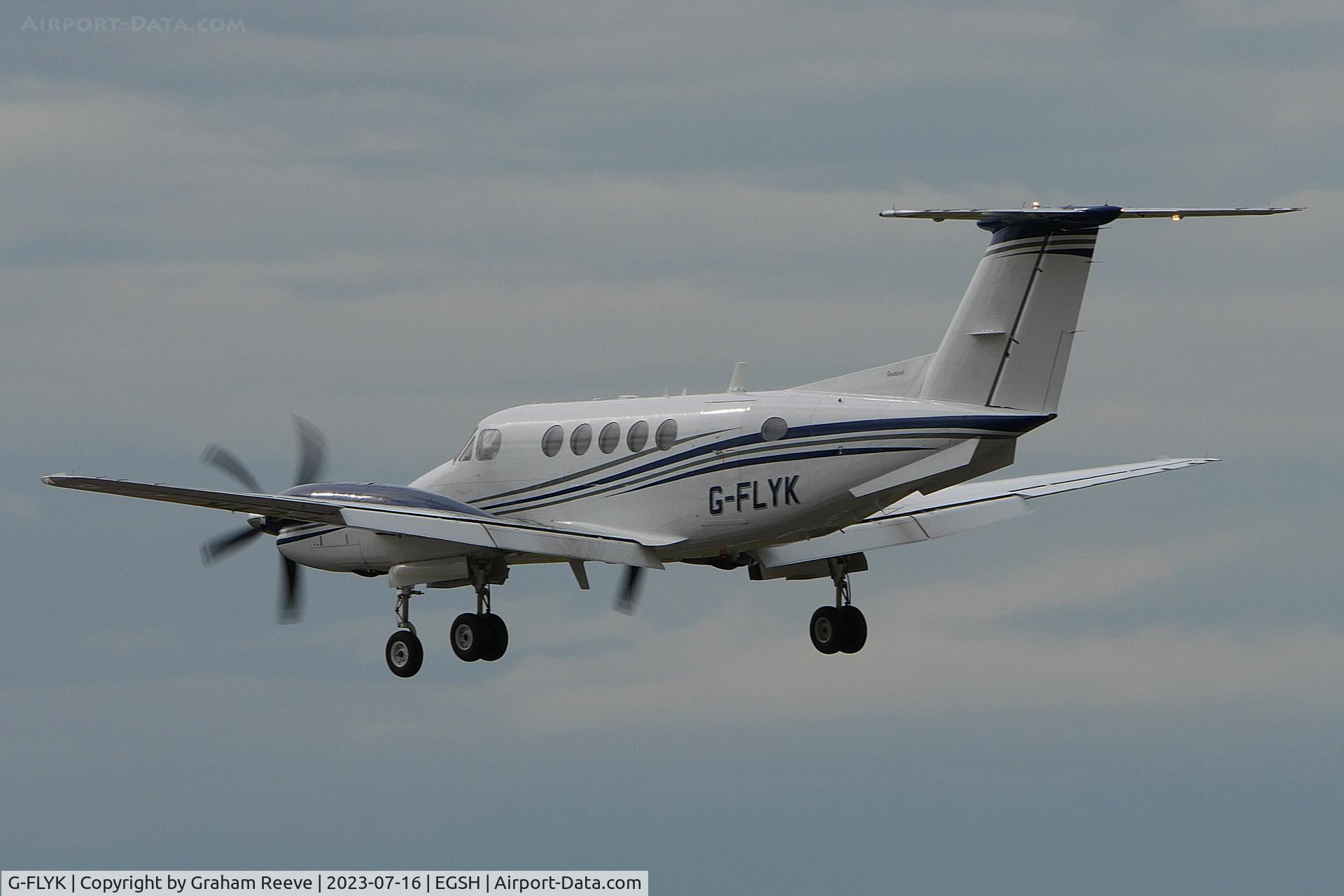 G-FLYK, 1981 Beech B200 King Air King Air C/N BB-921, Landing at Norwich.