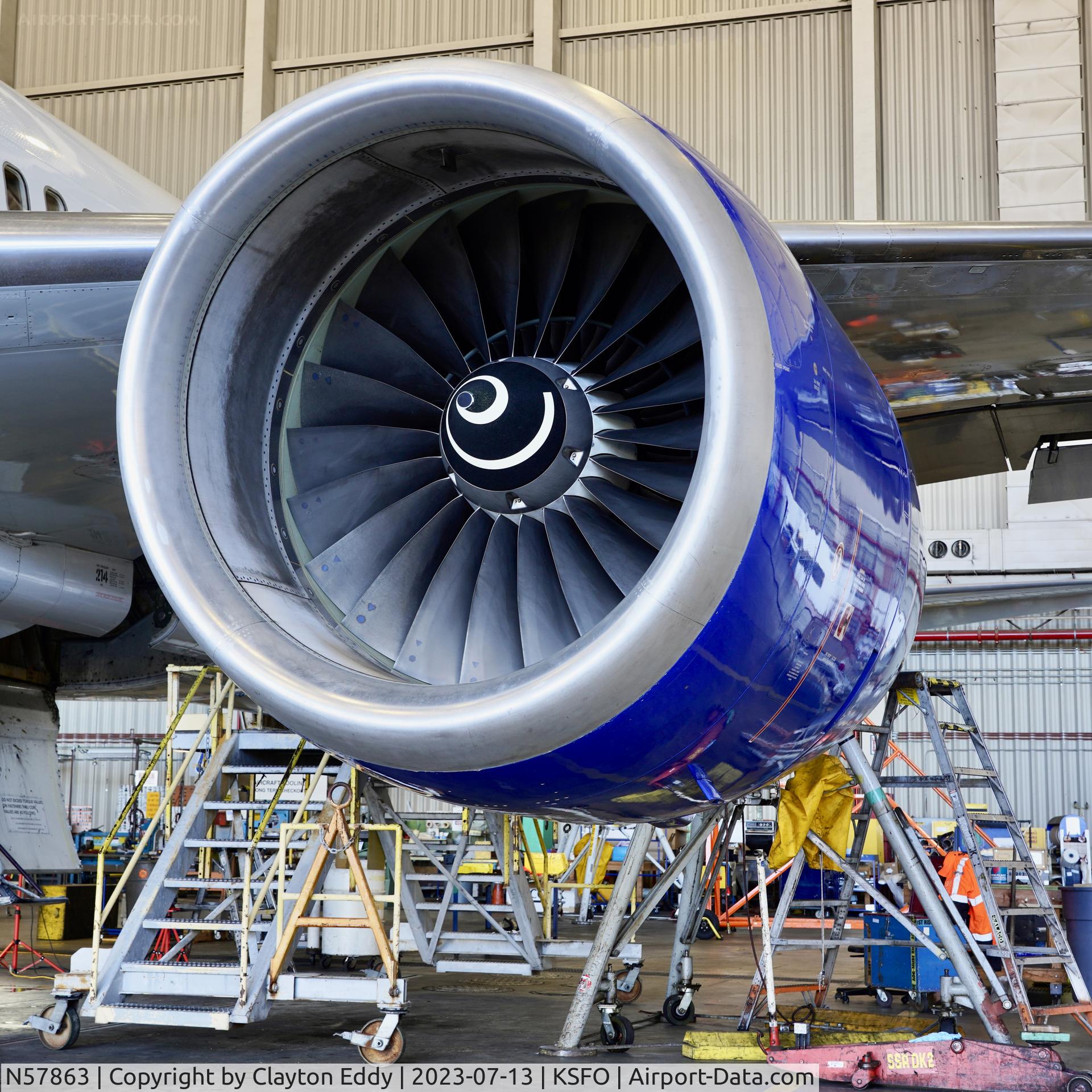 N57863, 2001 Boeing 757-33N C/N 32587, Rolls Royce RB211 engine. SFO 2023.
