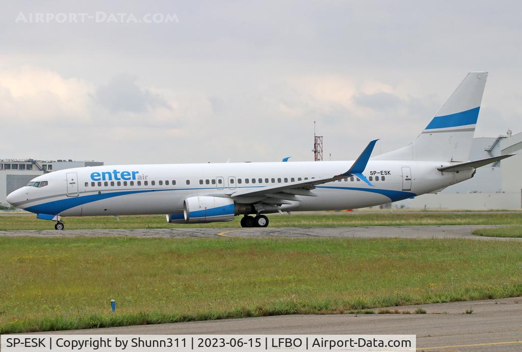 SP-ESK, 2003 Boeing 737-8Q8 C/N 30693, Taxiing holding point rwy 32R for departure. Scimitar winglet mounted...