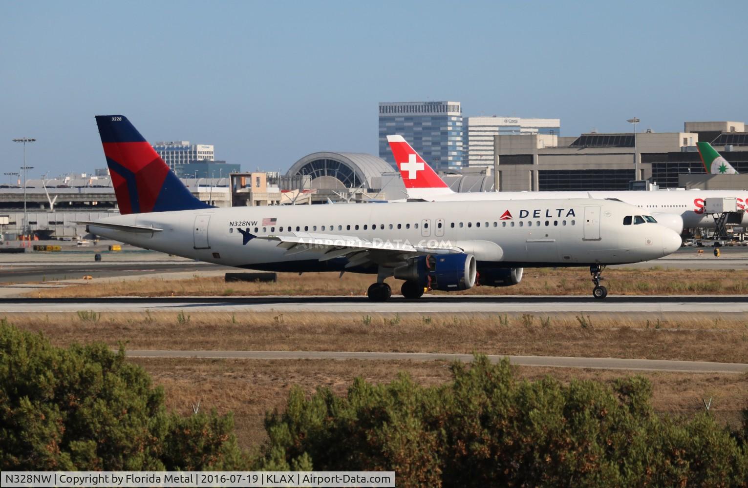 N328NW, 1992 Airbus A320-211 C/N 298, DAL A320 zx in from PDX