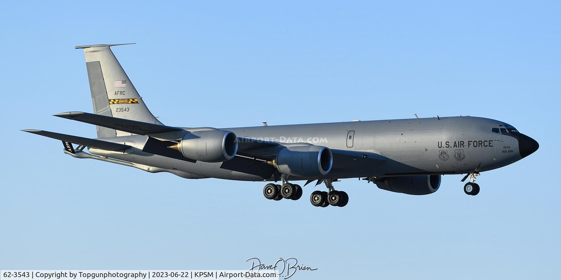 62-3543, 1962 Boeing KC-135R Stratotanker C/N 18526, DECEE43 working RW16