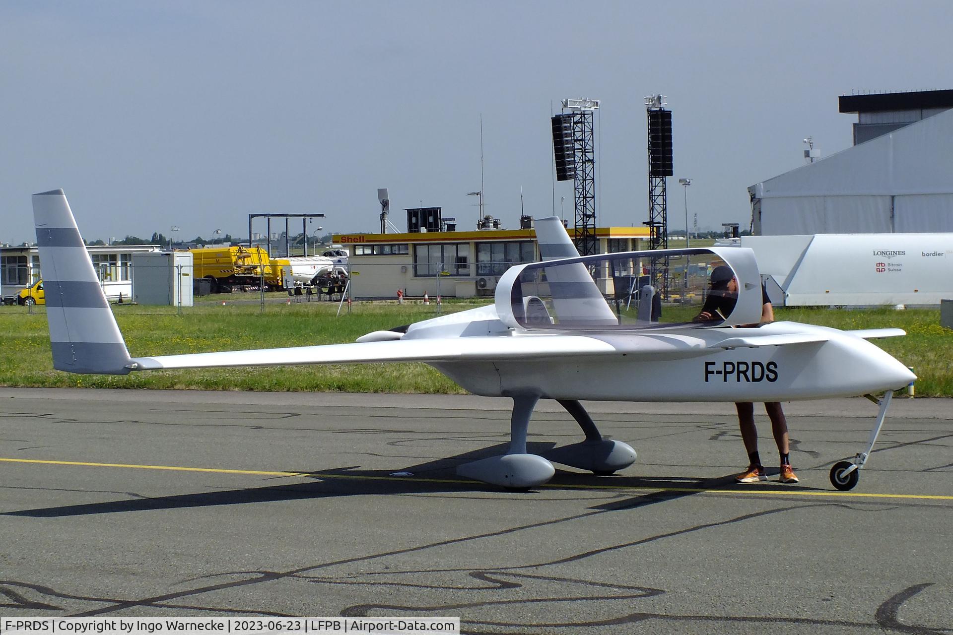 F-PRDS, Rutan Long-EZ C/N 1859 L, Rutan Long-EZ at the Aerosalon 2023, Paris