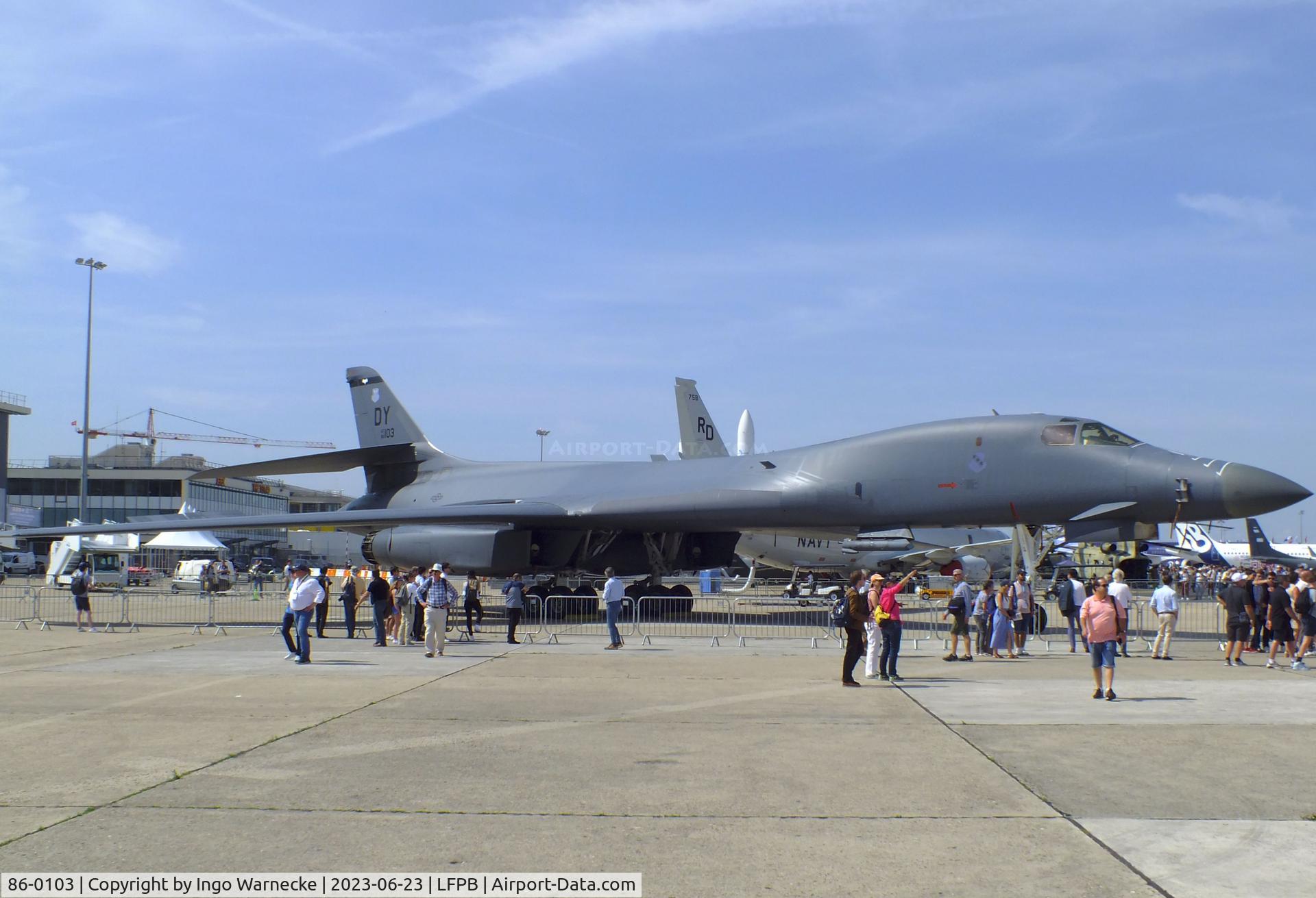 86-0103, 1986 Rockwell B-1B Lancer C/N 63, Rockwell B-1B Lancer of the USAF at the Aerosalon 2023, Paris