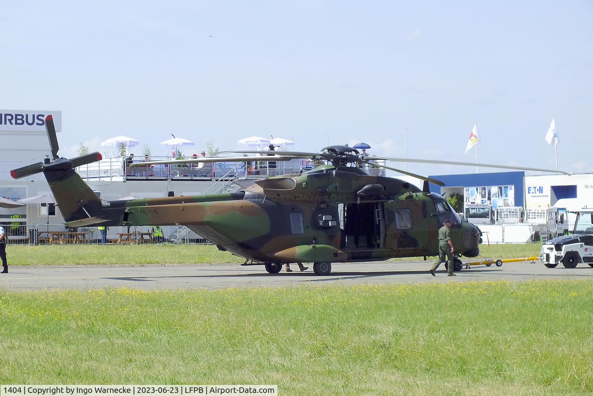 1404, 2018 NHI NH-90 TTH Caiman C/N 1404, NHI NH90 TTH Caiman of ALAT (French army aviation) at the Aerosalon 2023, Paris