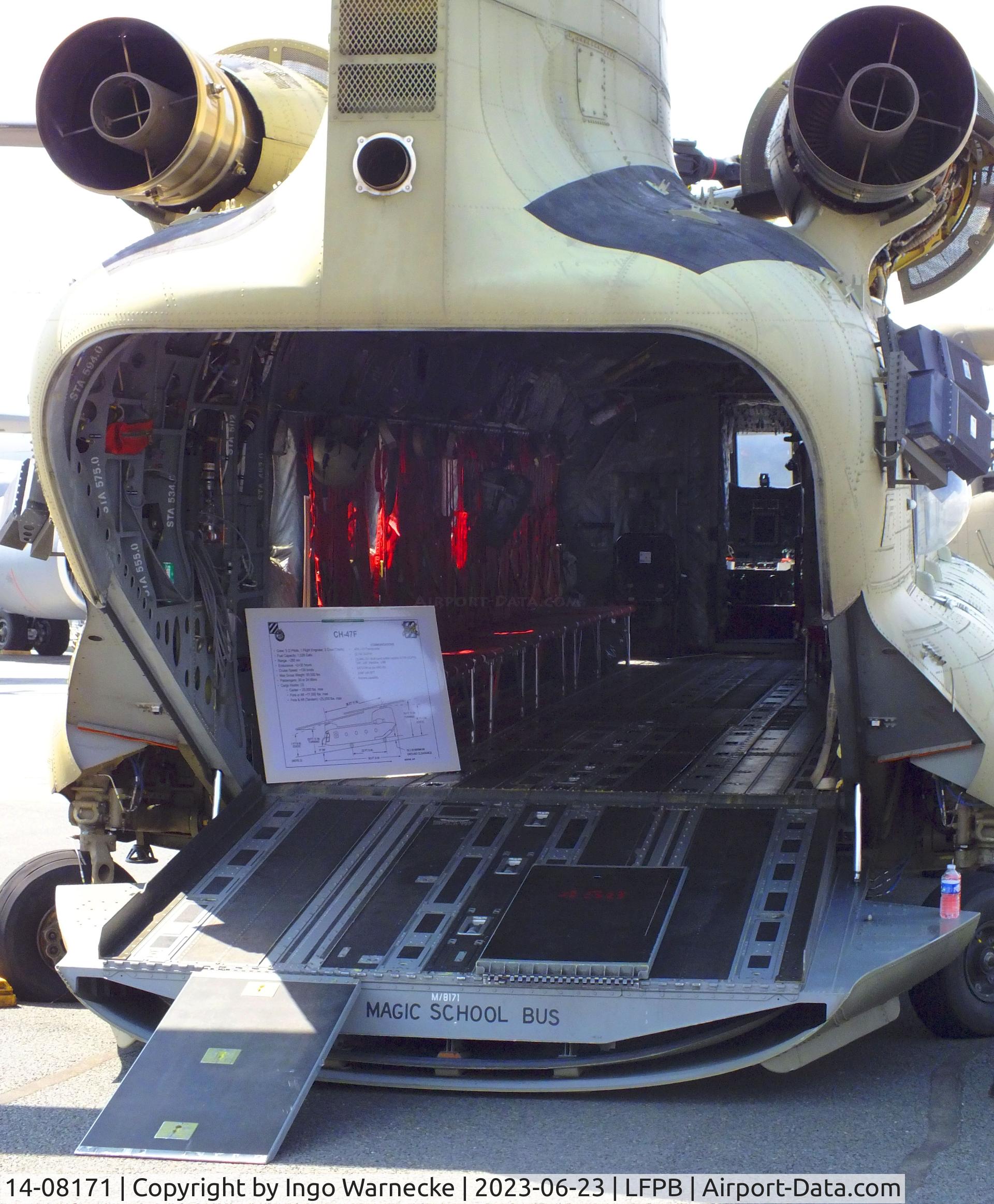 14-08171, 2014 Boeing CH-47F Chinook C/N M.8171, Boeing CH-47F Chinook of the US Army at the Aerosalon 2023, Paris