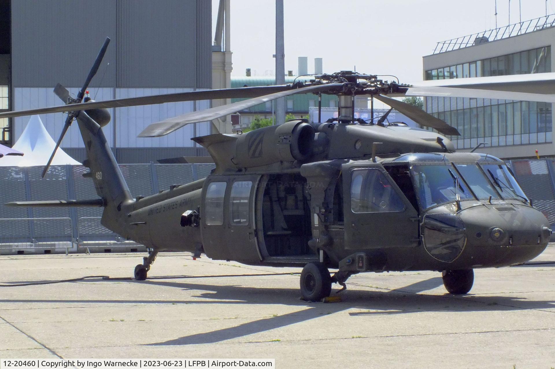 12-20460, 2012 Sikorsky UH-60M Black Hawk C/N 70.4039, Sikorsky UH-60M Black Hawk of the US Army at the Aerosalon 2023, Paris