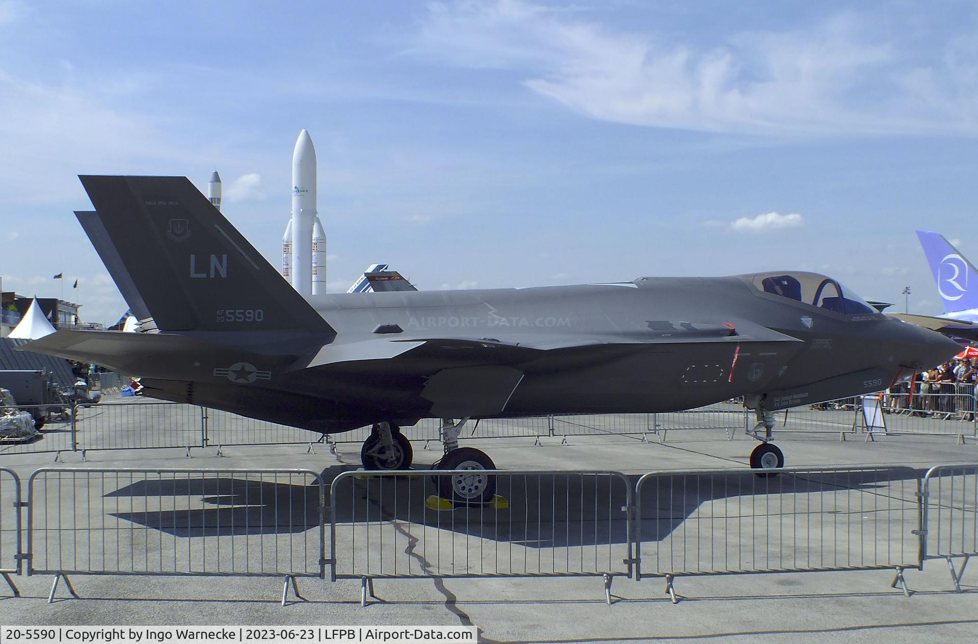 20-5590, 2022 Lockheed Martin F-35A Lightning II C/N AF-350, Lockheed Martin F-35A Lightning II of the USAF at the Aerosalon 2023, Paris