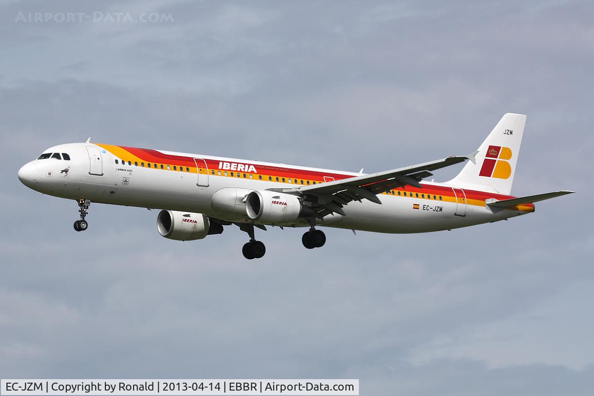 EC-JZM, 2007 Airbus A321-212 C/N 2996, at bru