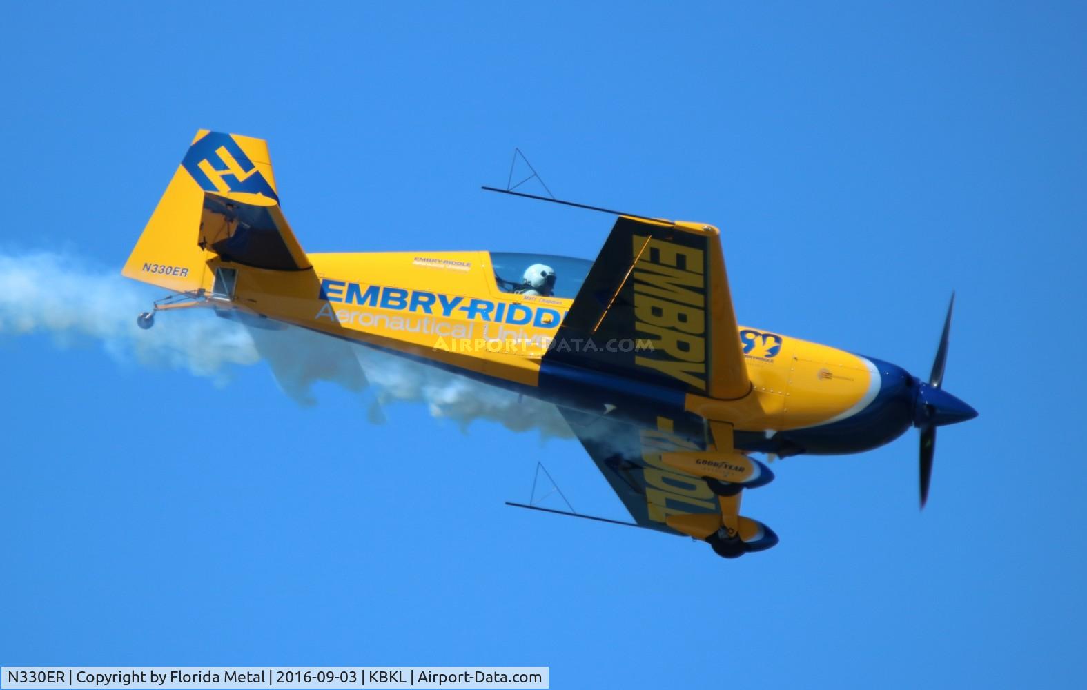 N330ER, 2015 Extra EA-300LC C/N LC044, Extra 330 zx