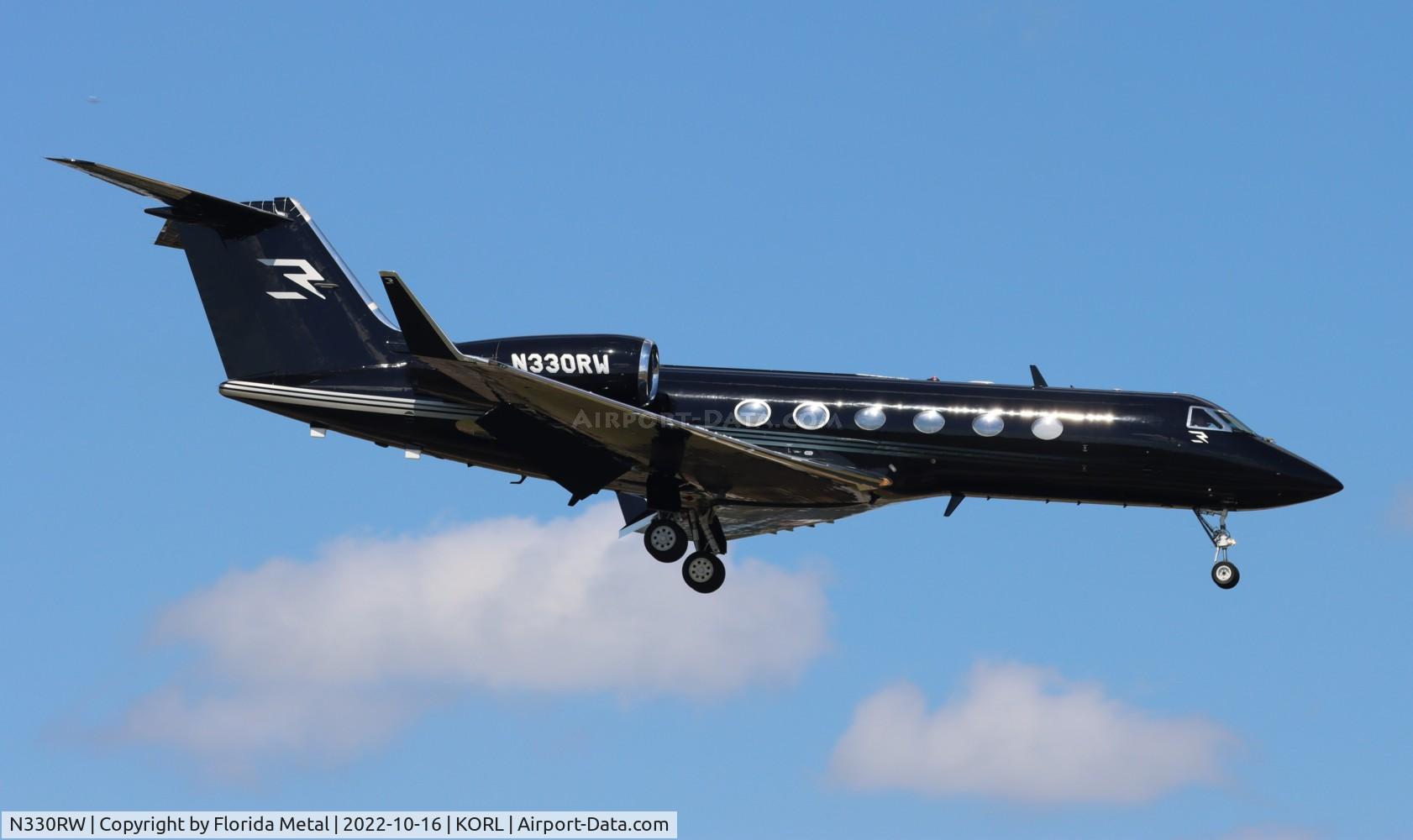 N330RW, 1999 Gulfstream Aerospace G-IV C/N 1382, G-IV zx