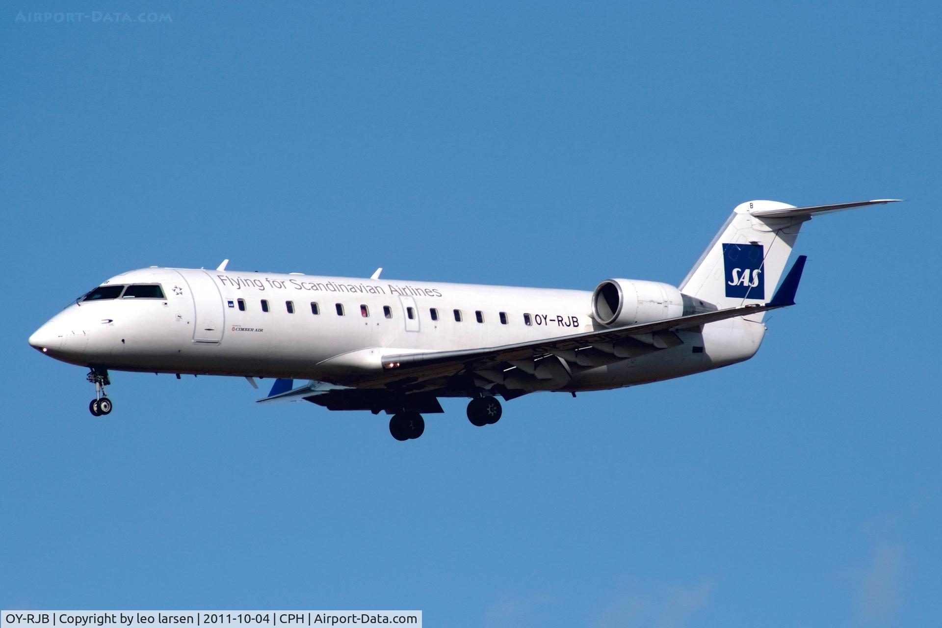 OY-RJB, 2000 Canadair CRJ-200LR (CL-600-2B19) C/N 7419, Copenhagen 4.10.2011