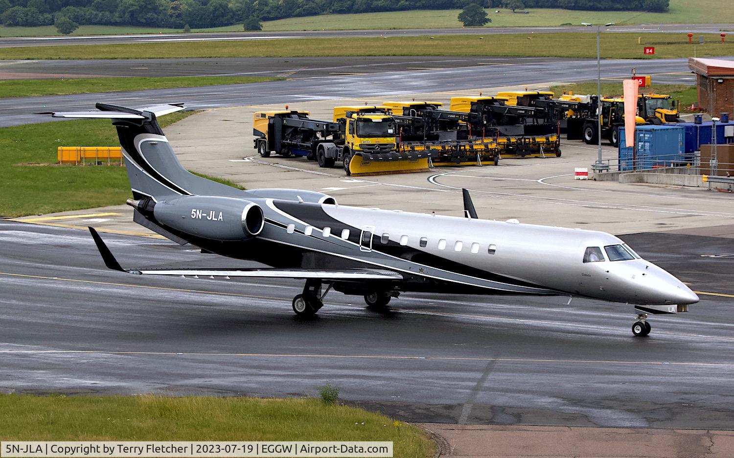 5N-JLA, 2001 Embraer ERJ-135BJ Legacy C/N 145516, At Luton Airport