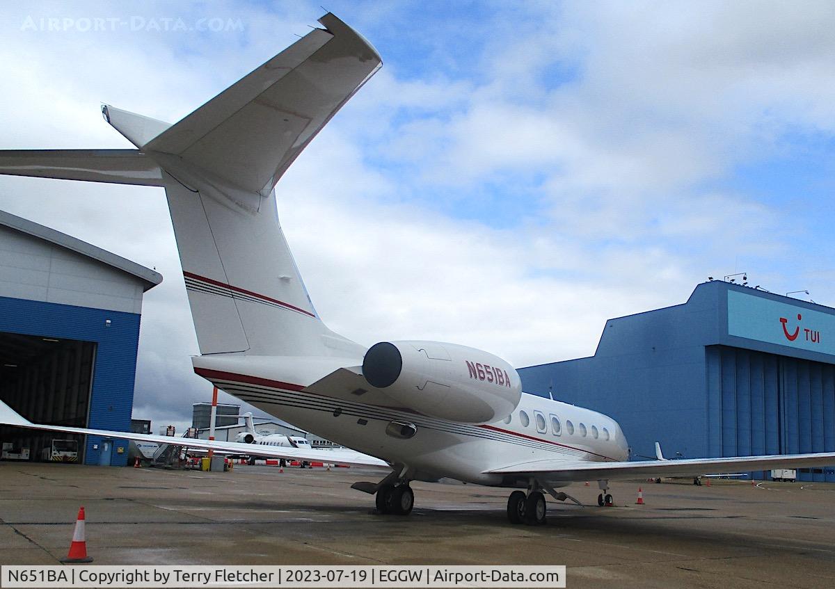 N651BA, 2017 Gulfstream Aerospace G650ER C/N 6287, At Luton Airport