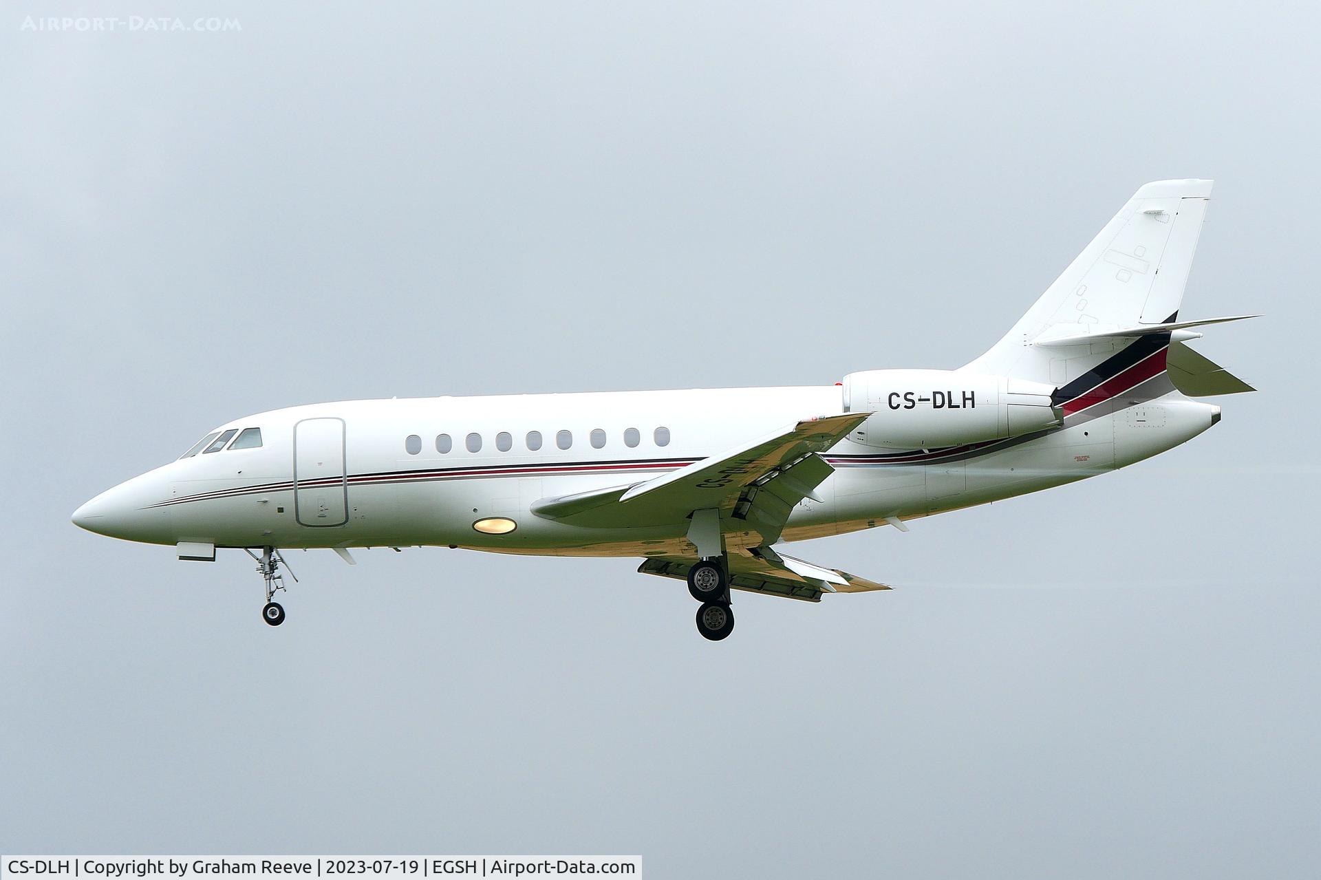 CS-DLH, 2008 Dassault Falcon 2000EX C/N 149, Landing at Norwich.