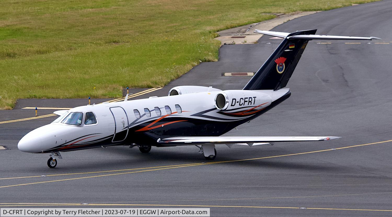 D-CFRT, 2013 Cessna 525C CitationJet CJ4 CitationJet CJ4 C/N 525C-0140, At Luton Airport