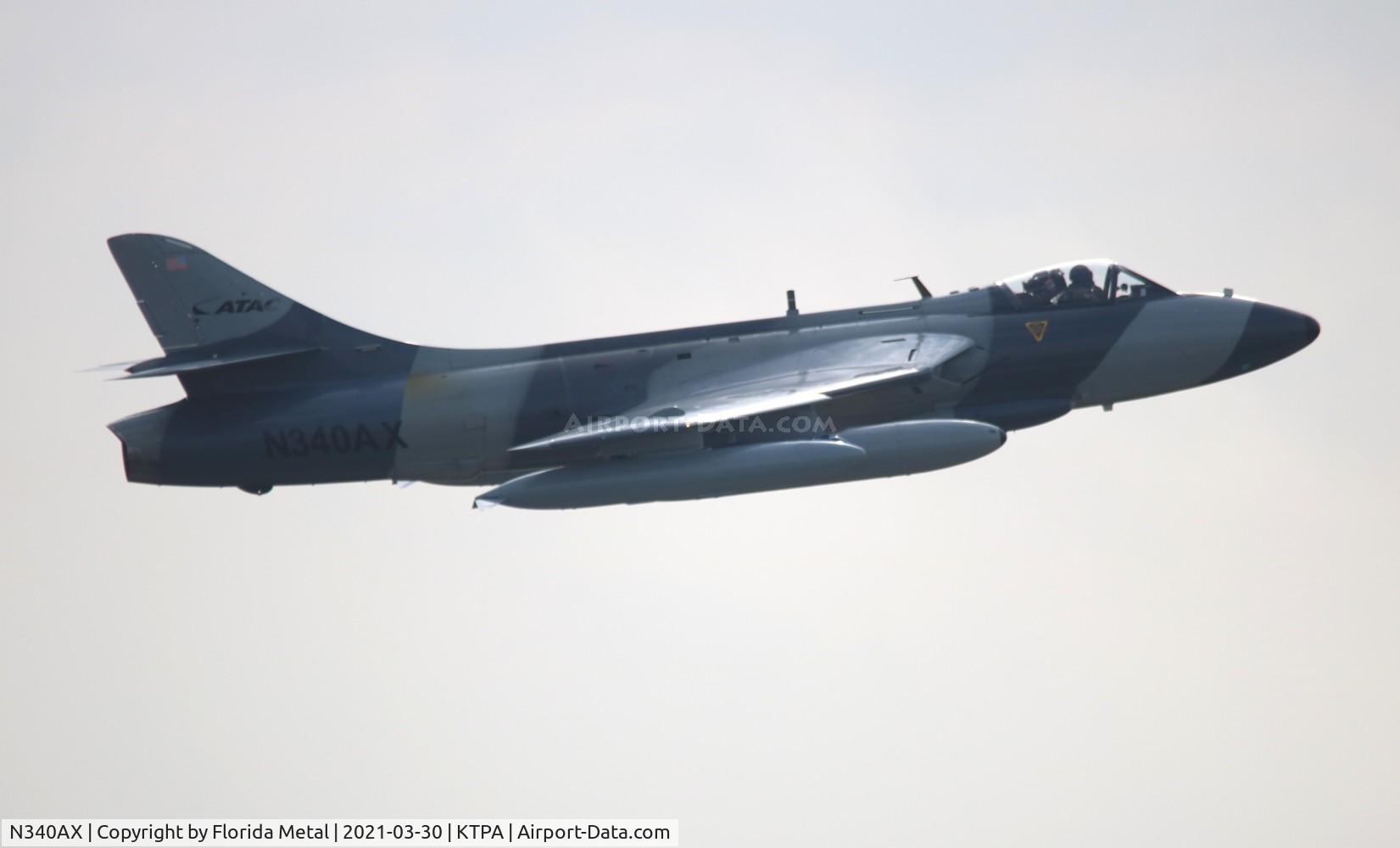 N340AX, 1958 Hawker Hunter F.58A C/N 41H-697464, Hawker Hunter zx TPA 19L