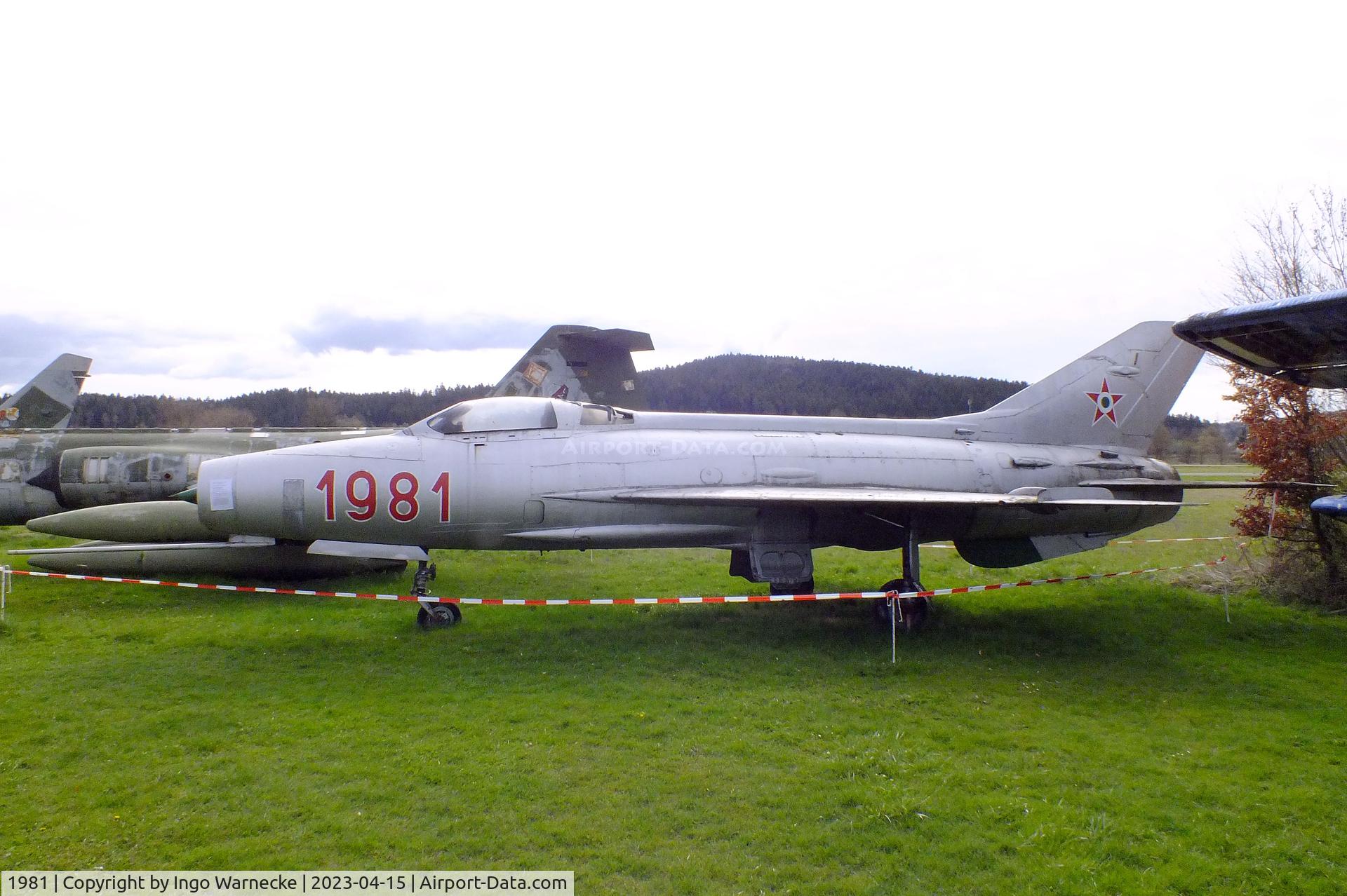 1981, 1956 Mikoyan-Gurevich MiG-21F-13 C/N 1981, Mikoyan i Gurevich MiG-21F-13 FISHBED-C at the Internationales Luftfahrtmuseum, Schwenningen