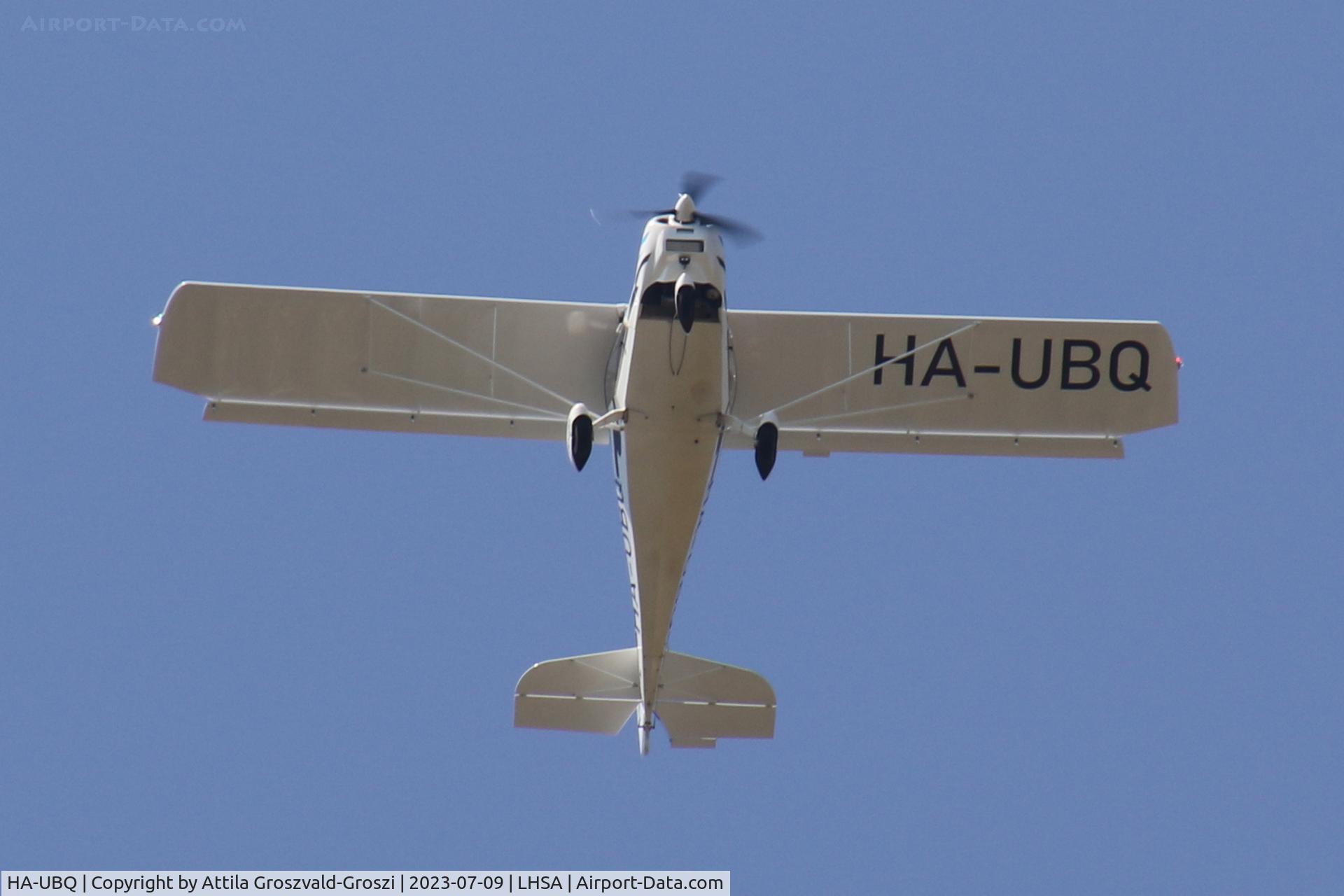 HA-UBQ, 2017 Halley Apollo Fox C/N 220417, LHSA - in the airspace of Szentkirályszabadja airport, Hungary