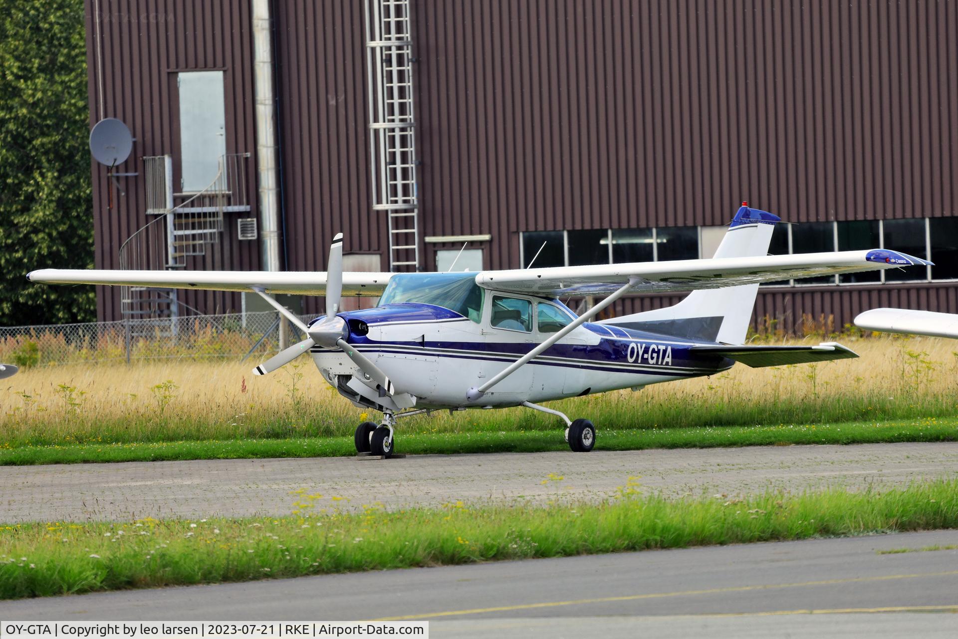 OY-GTA, 1979 Cessna TR182 Turbo Skylane RG Turbo Skylane RG C/N R182 01403, Roskilde 21.7.2023