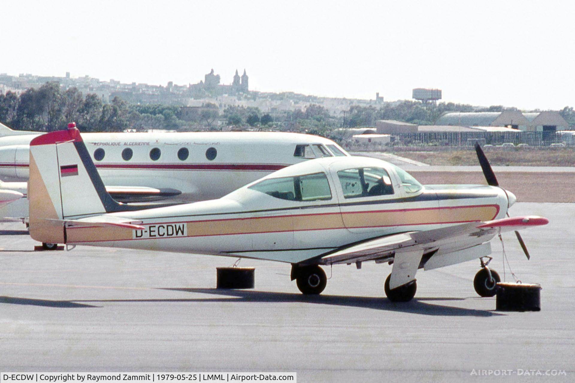 D-ECDW, 1966 Aero Commander 200D C/N 368, Aero Commander 200D D-ECDW