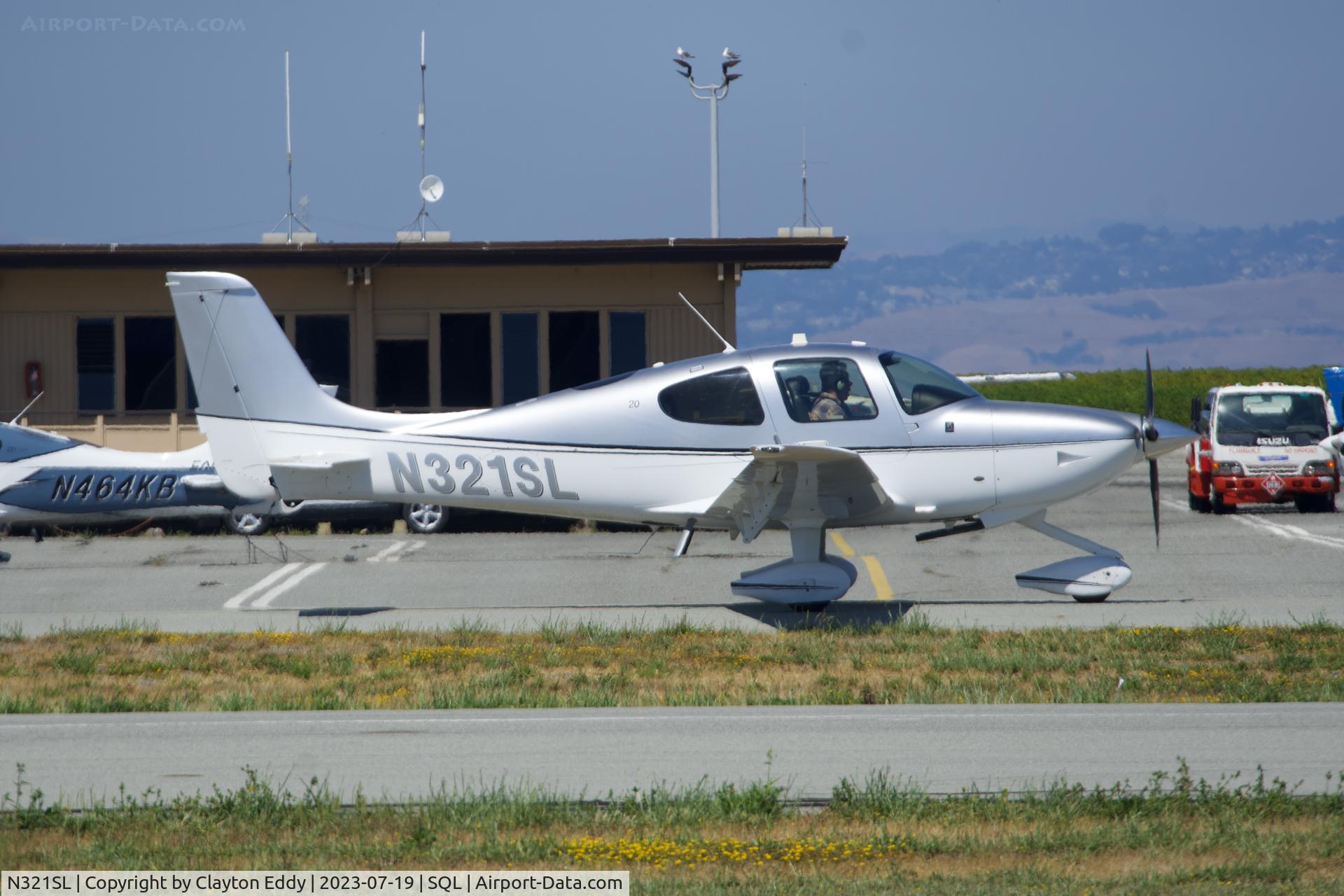 N321SL, 2016 Cirrus SR20 C/N 2325, San Carlos Airport in California 2023.