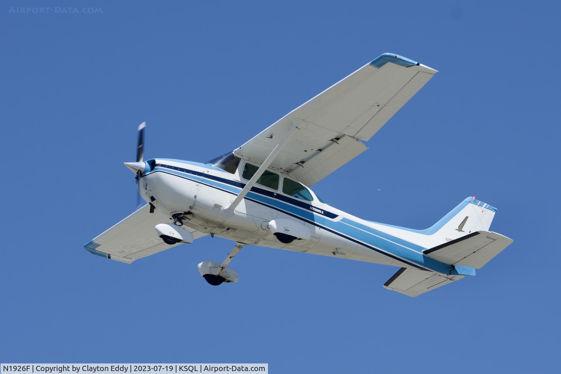 N1926F, 1979 Cessna 172N Skyhawk II C/N 17273017, San Carlos airport in California 2023.
