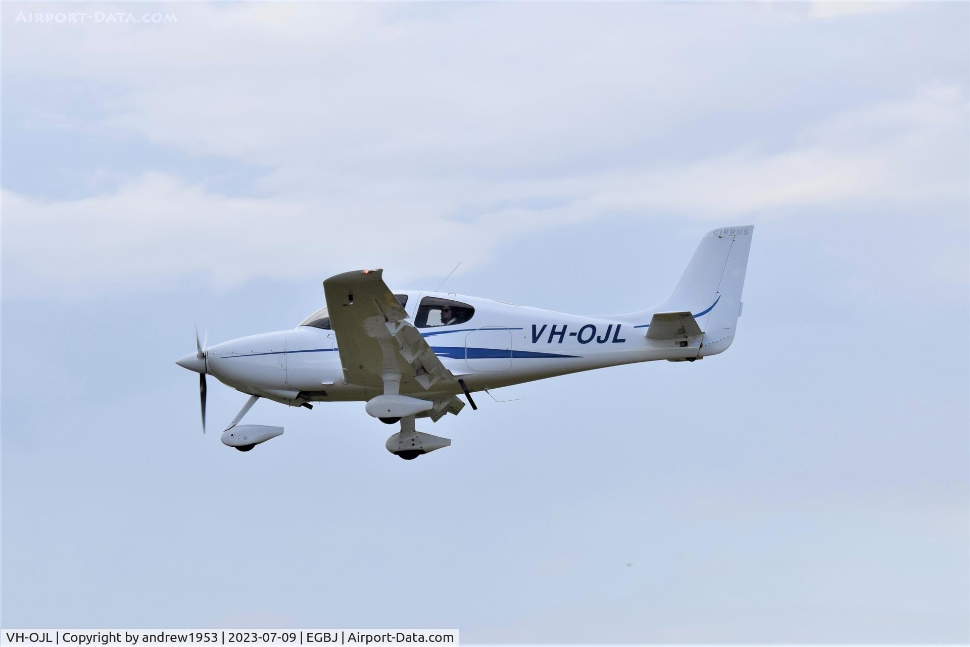 VH-OJL, 2007 Cirrus SR22 C/N 2377, VH-OJL at Gloucestershire Airport.