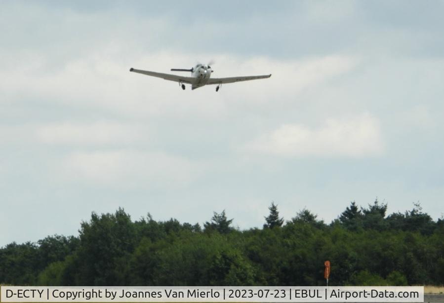 D-ECTY, 1981 Piper PA-28RT-201 Arrow IV Arrow IV C/N 28R-8118020, Ursel