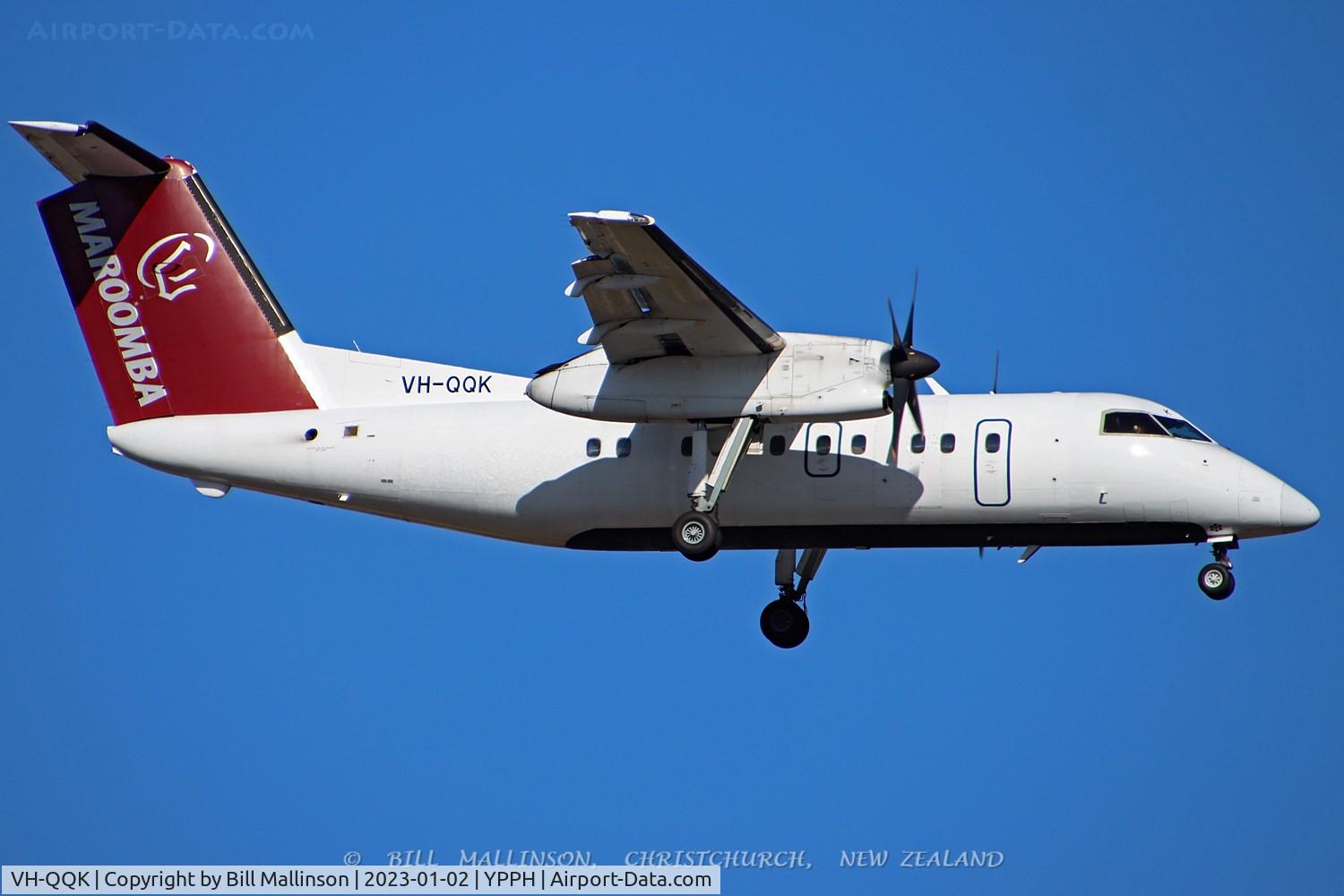 VH-QQK, 1992 De Havilland Canada DHC-8-102 Dash 8 C/N 326, finals to TWO-ONE