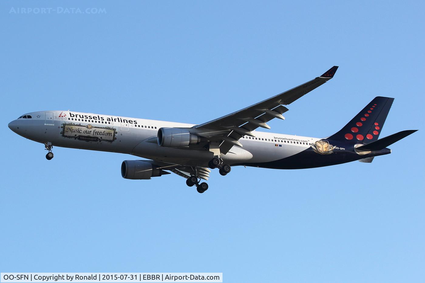 OO-SFN, 1993 Airbus A330-301 C/N 037, at bru
