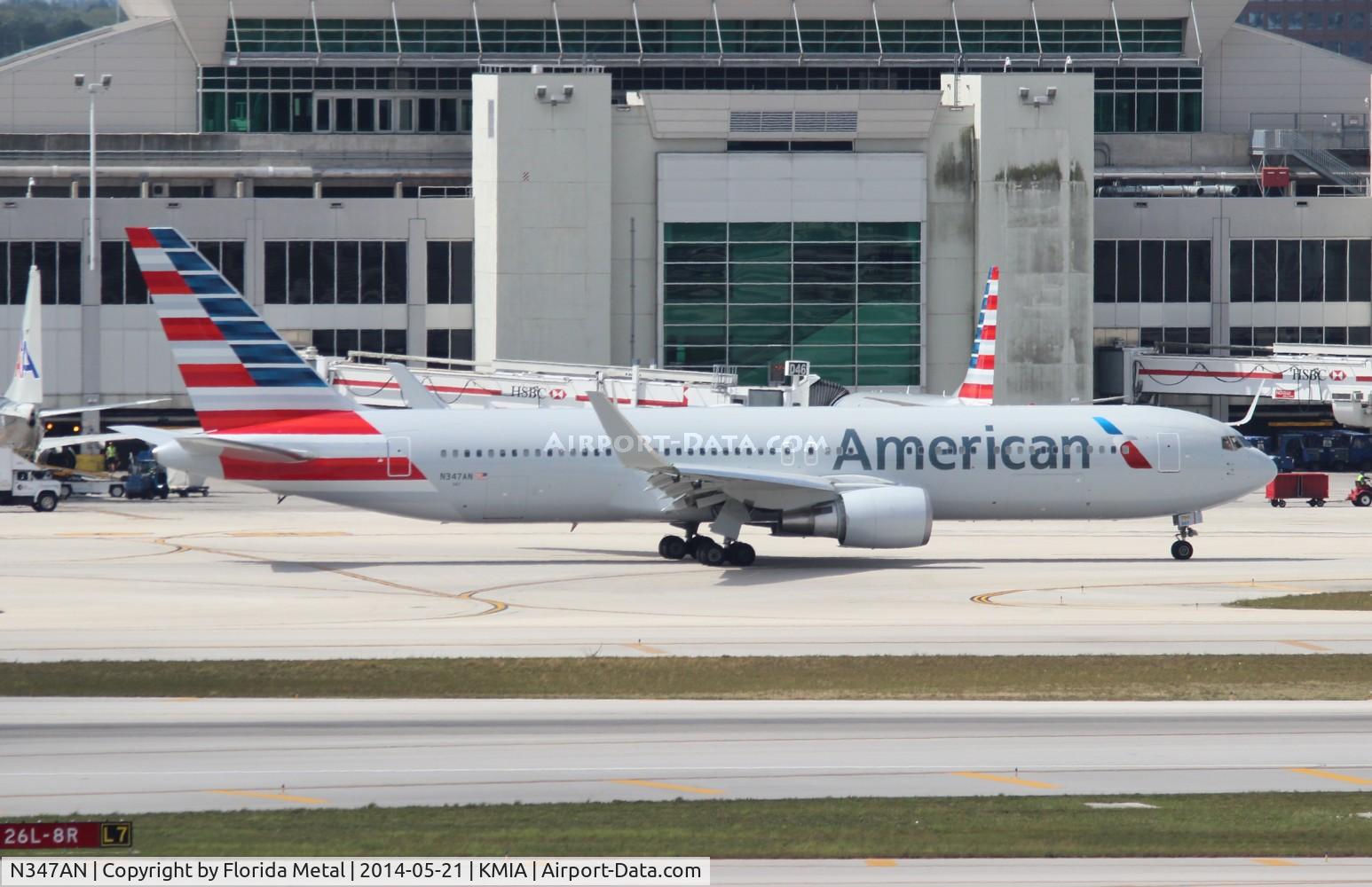 N347AN, 2003 Boeing 767-323 C/N 33086, AAL 763 nc zx