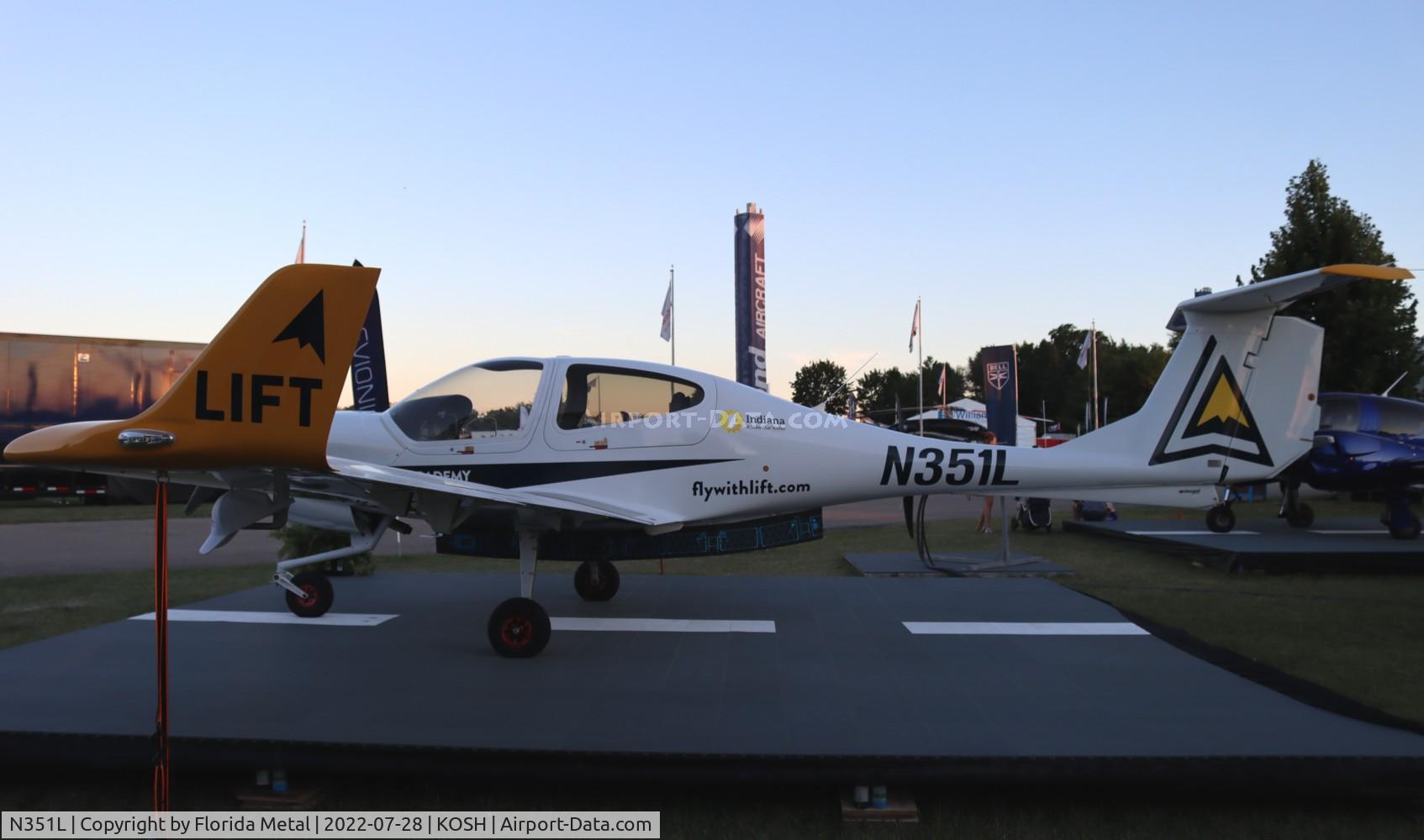 N351L, 2019 Diamond DA 40 NG C/N 40.NC051, DA40 zx