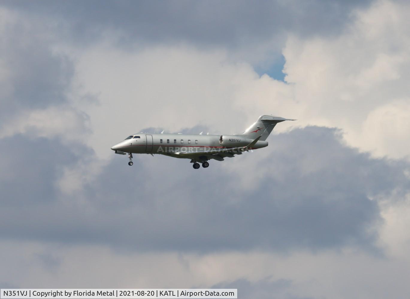 N351VJ, 2015 Bombardier Challenger 350 (BD-100-1A10) C/N 20573, Challenger 350 zx