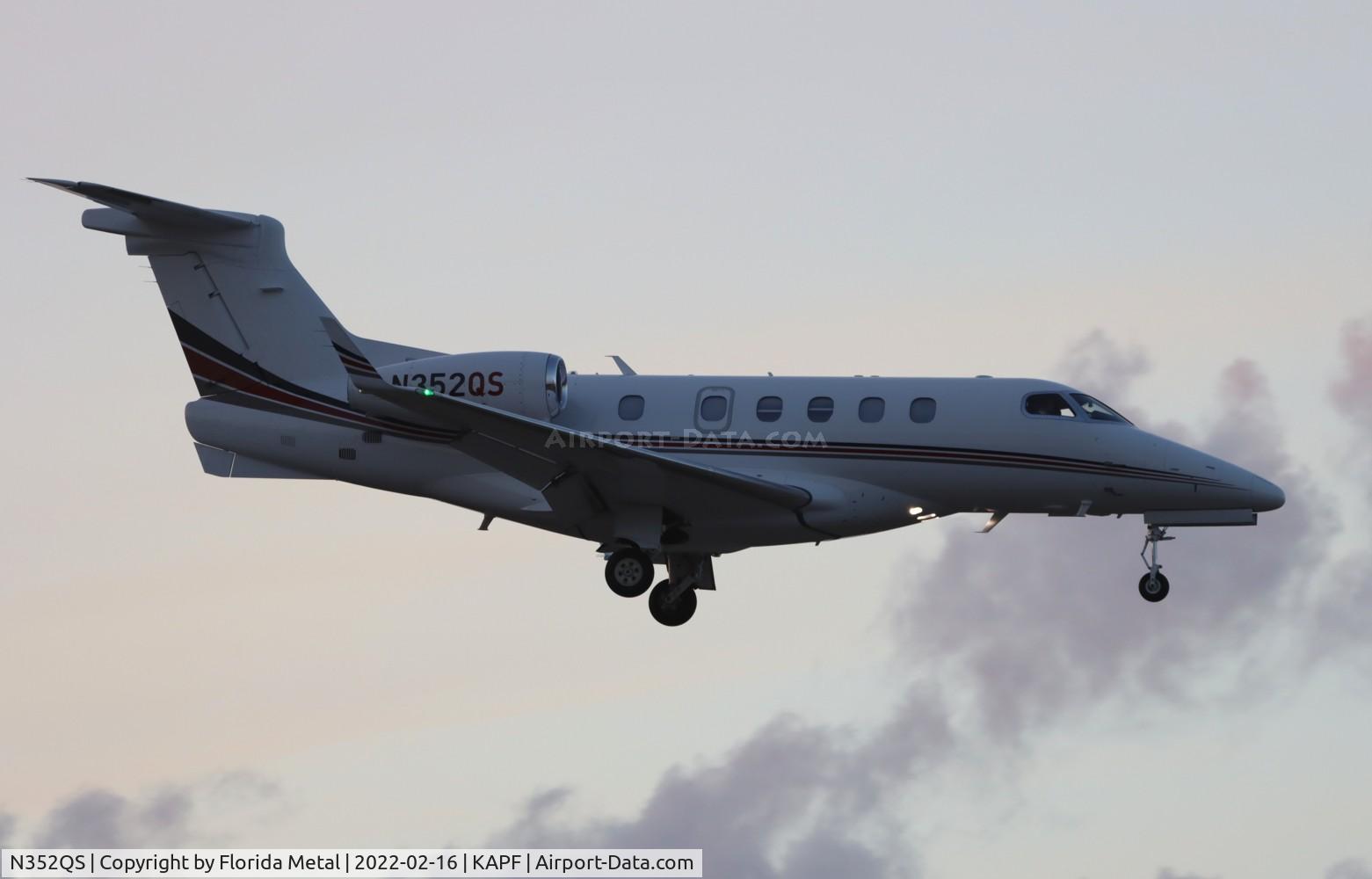 N352QS, 2014 Embraer EMB-505 Phenom 300 C/N 50500244, Phenom 300 zx