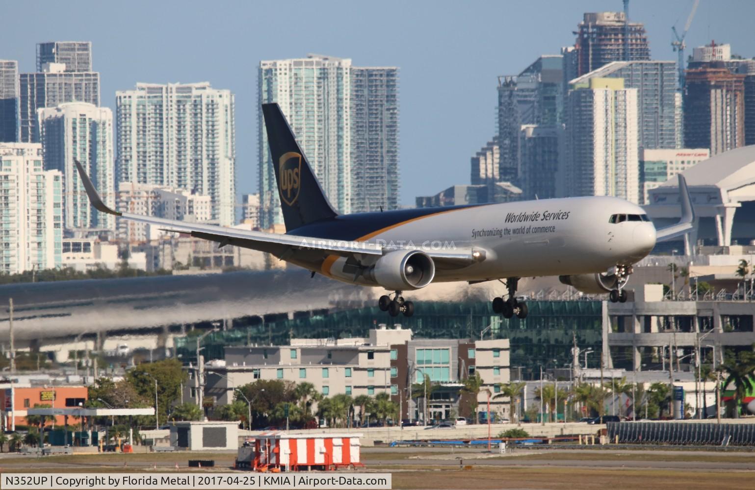N352UP, 2012 Boeing 767-34AF/ER C/N 37875, UPS 767-300F zx SDF-MIA