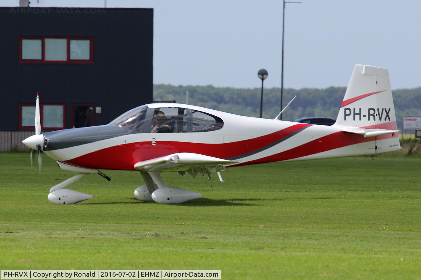 PH-RVX, Vans RV-10 C/N 40550, at ehmz