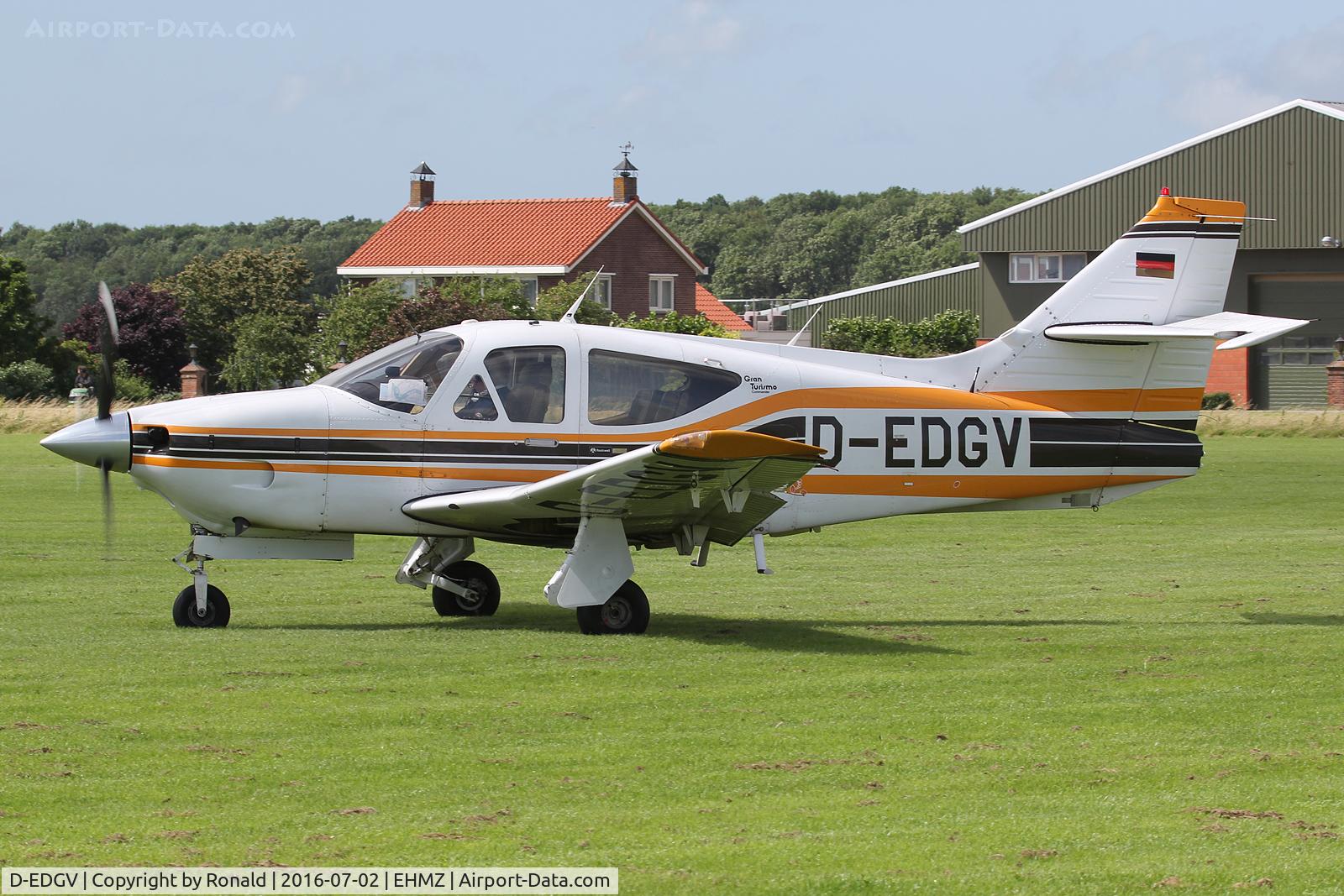 D-EDGV, Rockwell Commander 114A C/N 14531, at ehmz