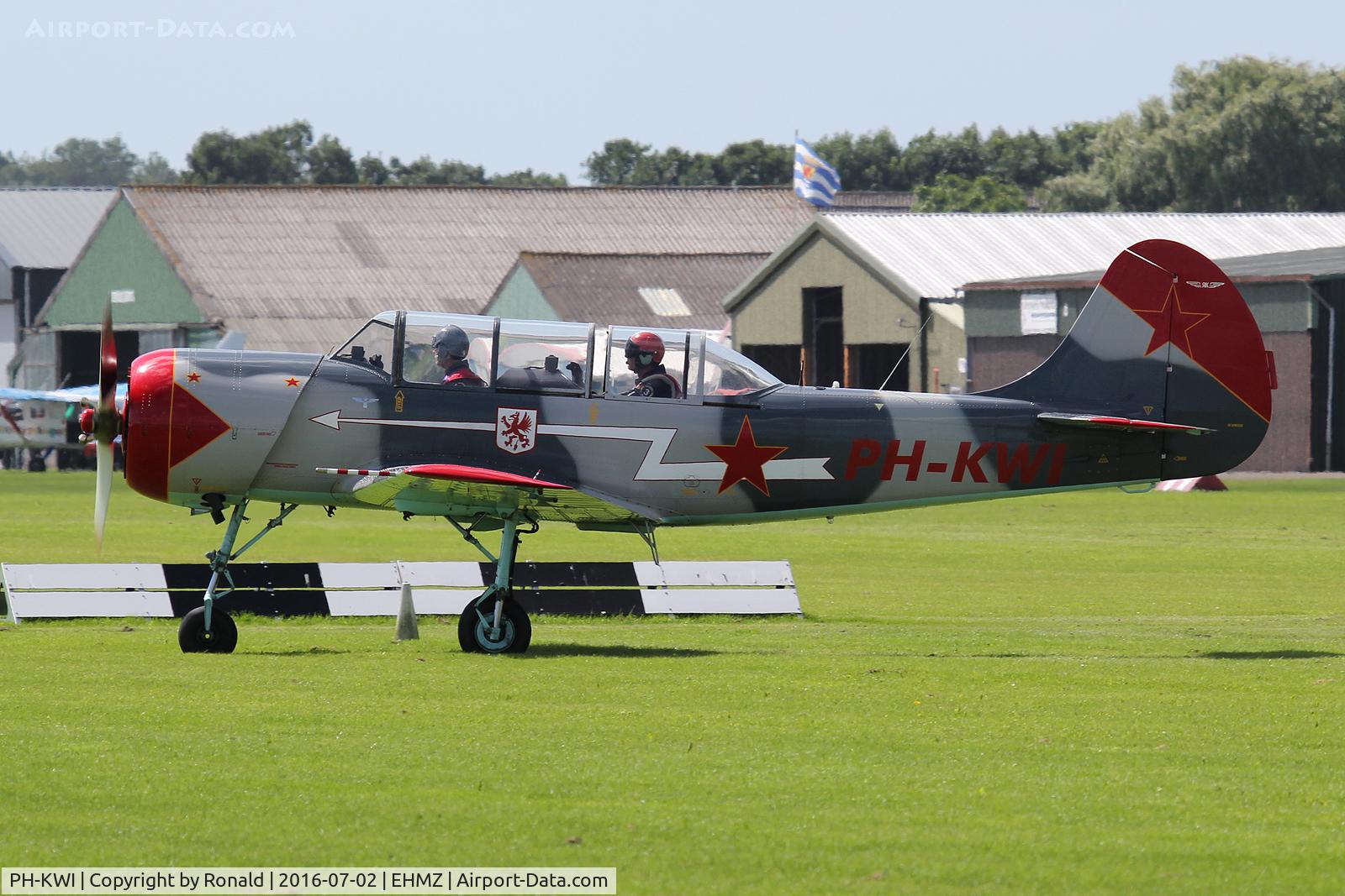 PH-KWI, 1989 Bacau Yak-52 C/N 899714, at ehmz